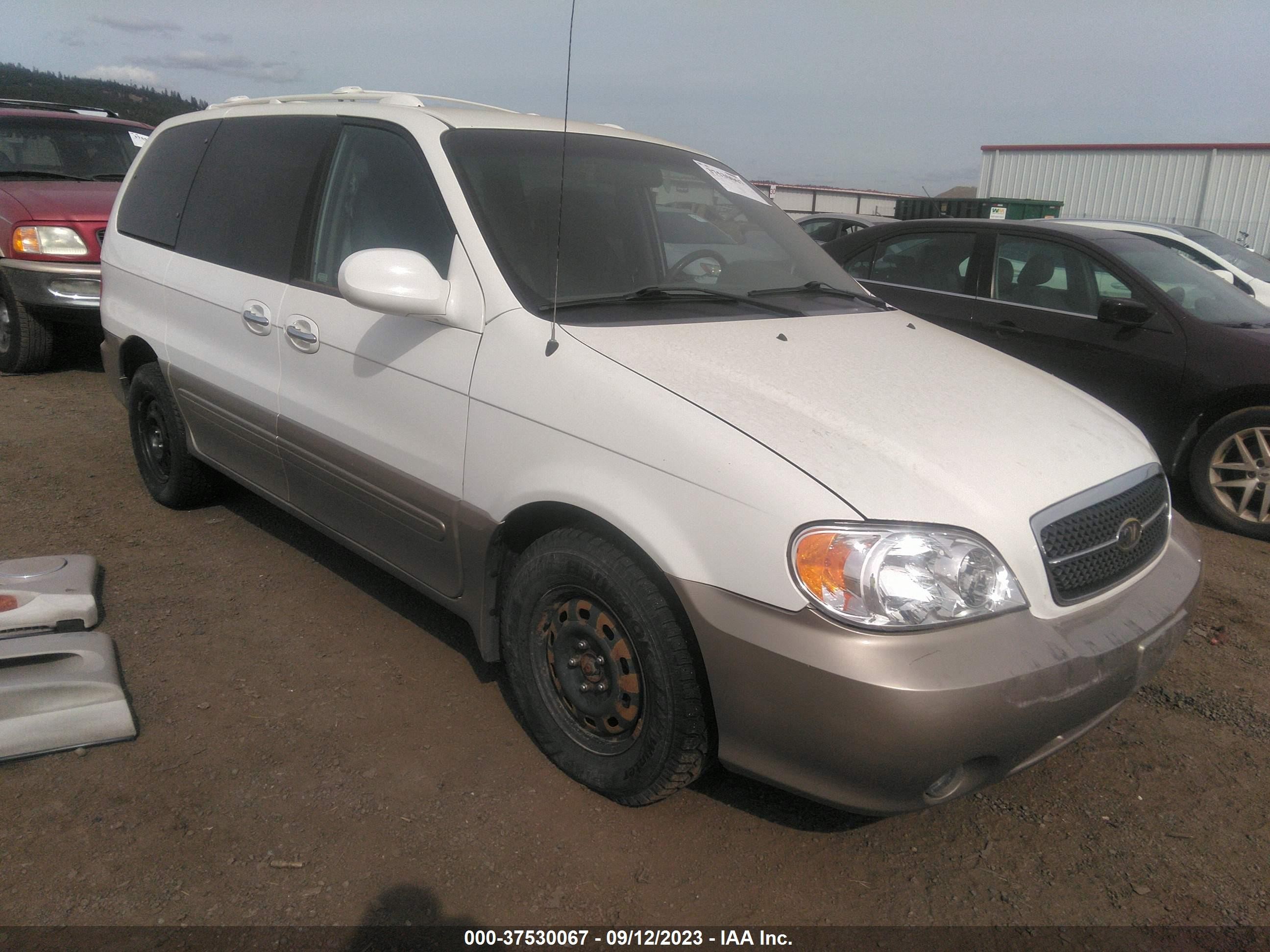 KIA SEDONA 2005 kndup132356753218