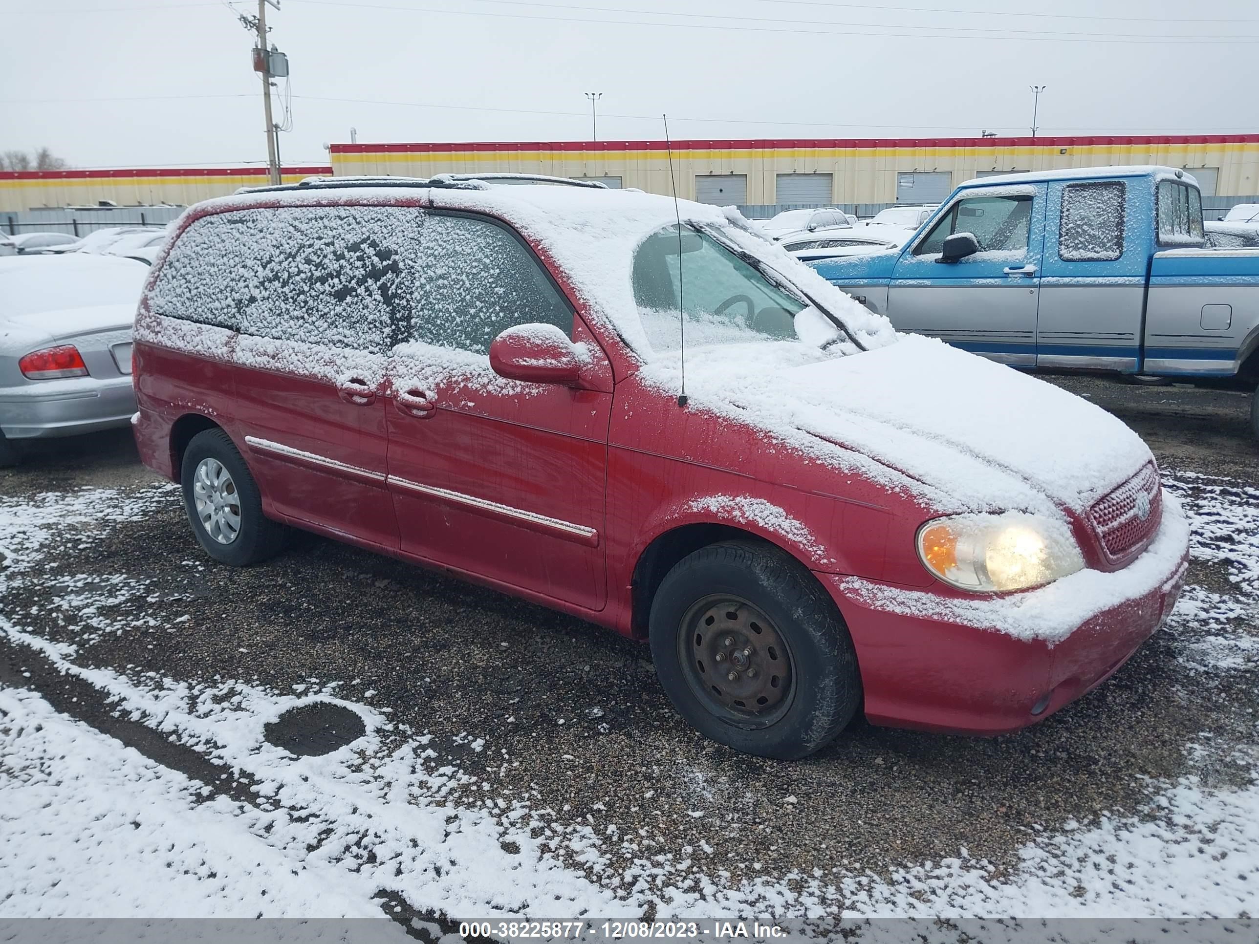 KIA SEDONA 2005 kndup132556716817