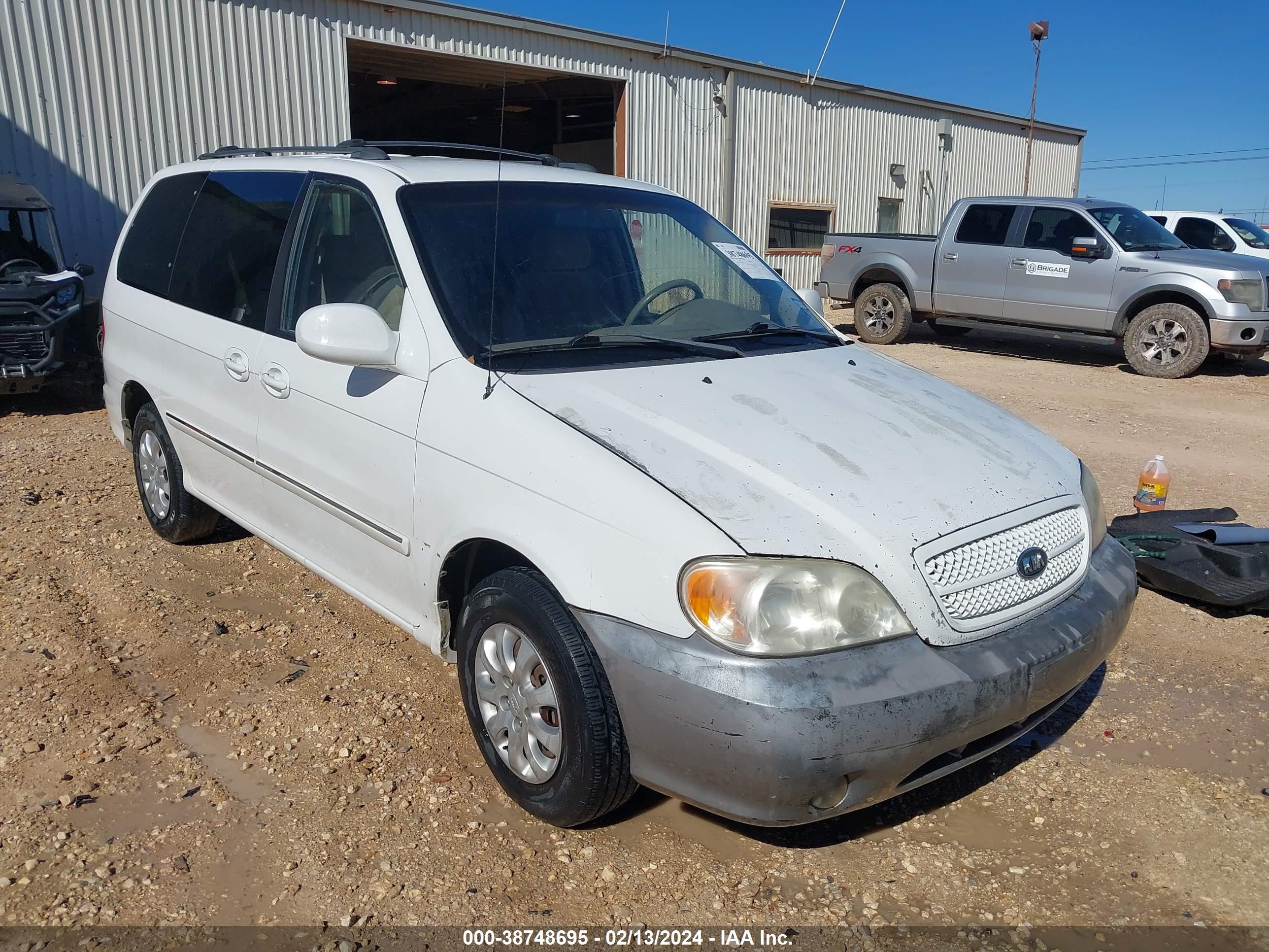 KIA SEDONA 2005 kndup132556718616