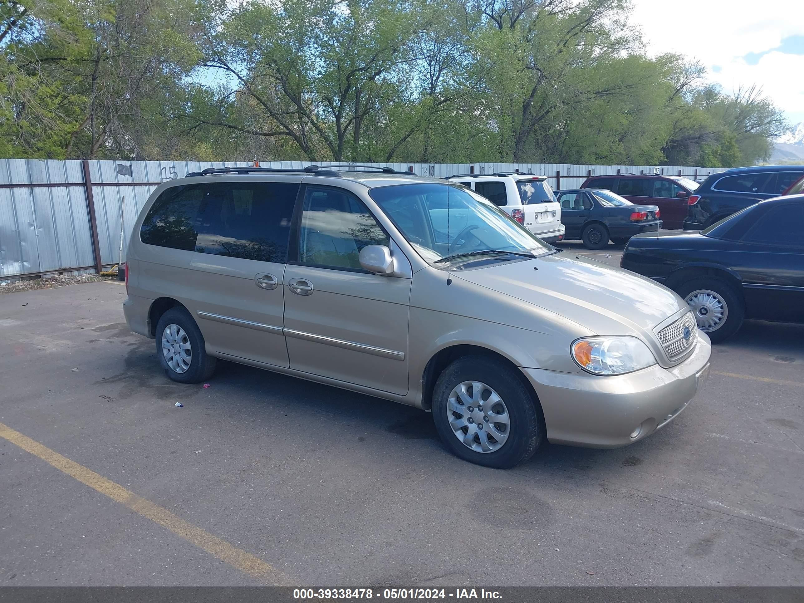 KIA SEDONA 2005 kndup132556745668