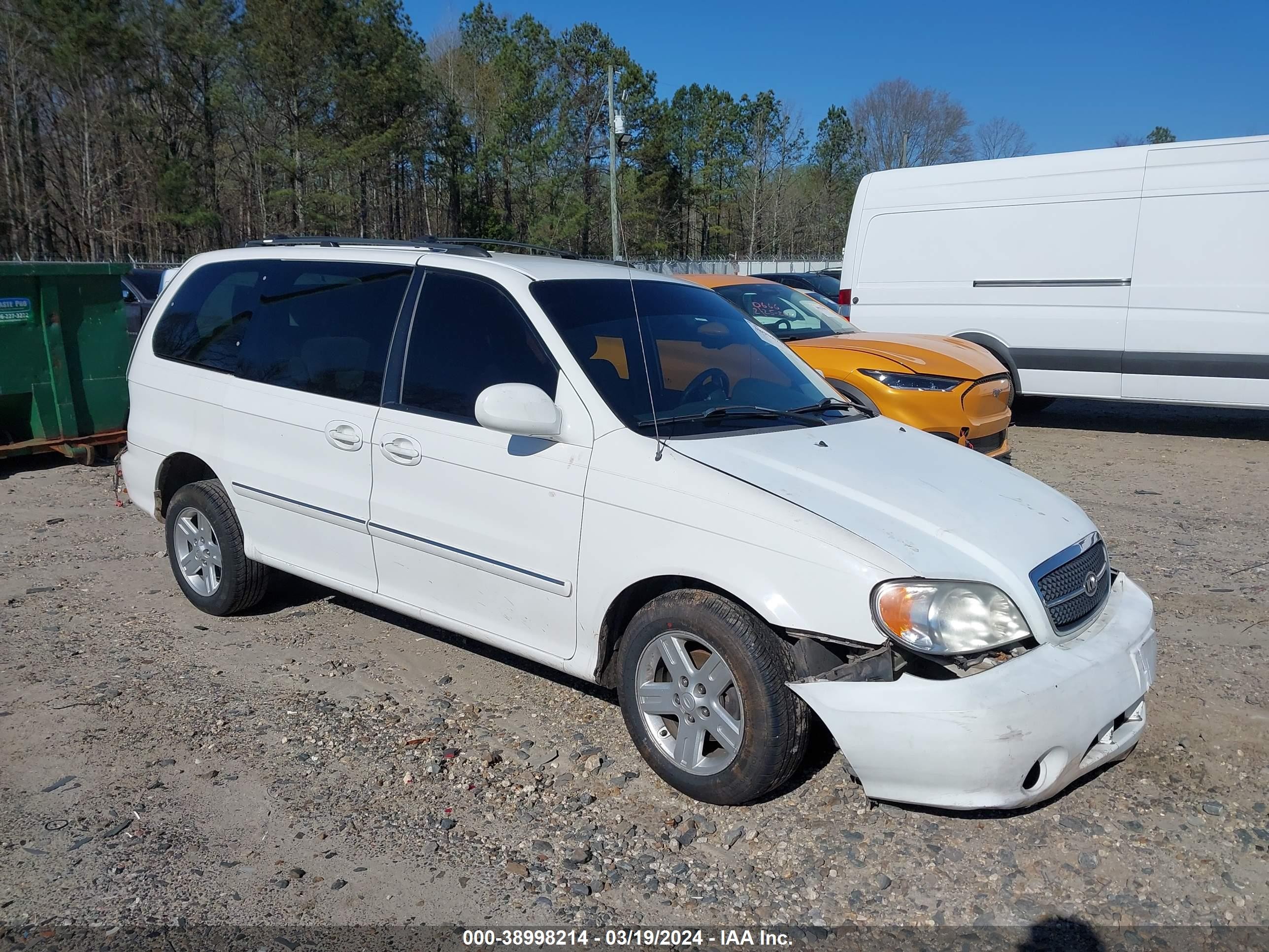 KIA SEDONA 2005 kndup132x56674130