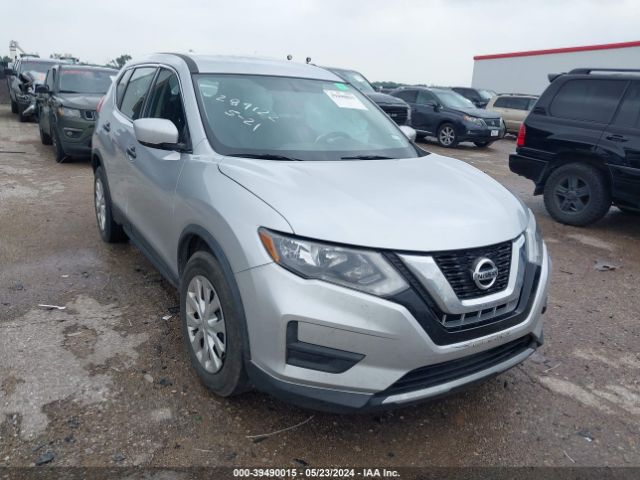 NISSAN ROGUE 2017 knmat2mt0hp550569