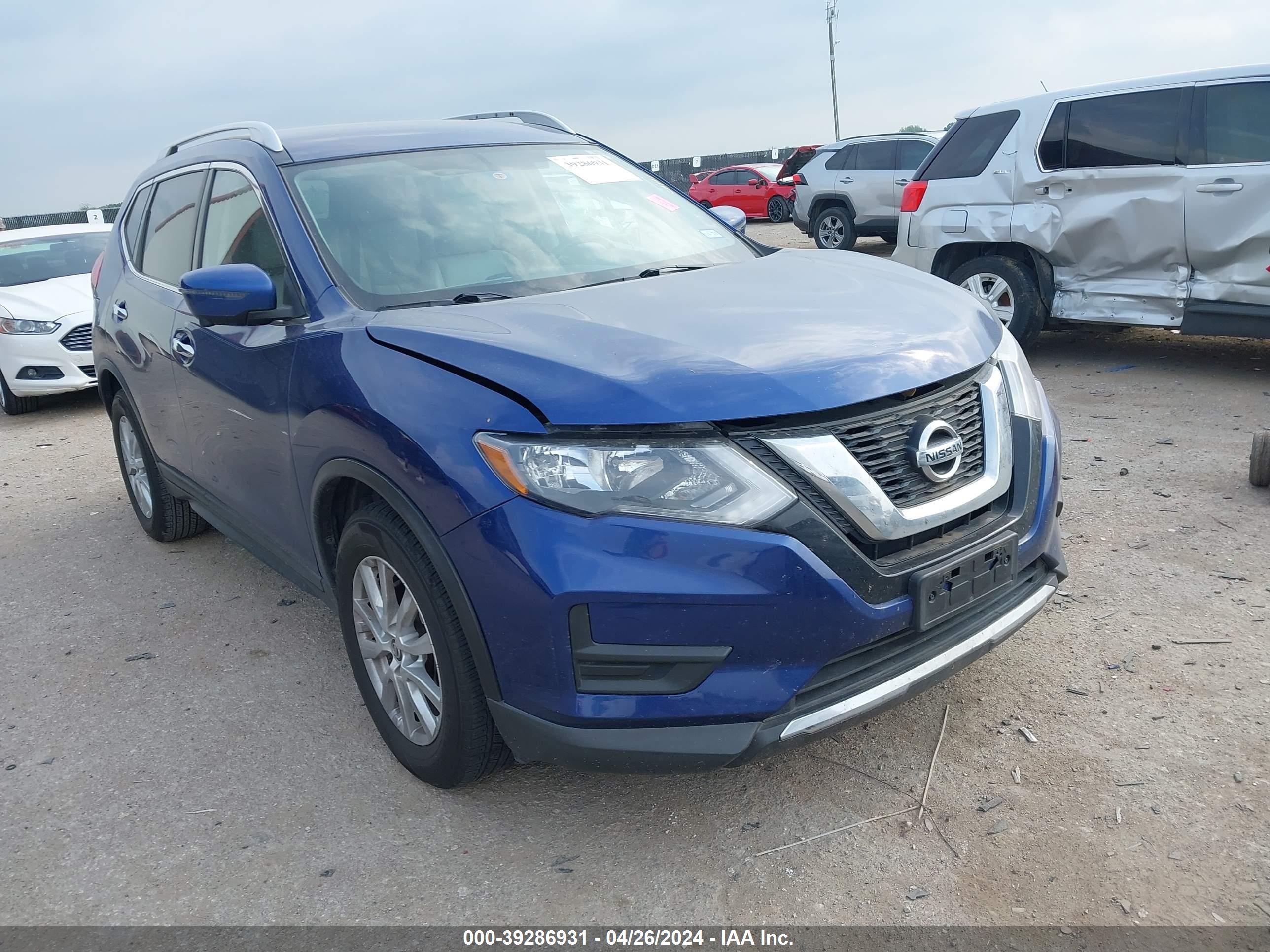 NISSAN ROGUE 2017 knmat2mt0hp571017