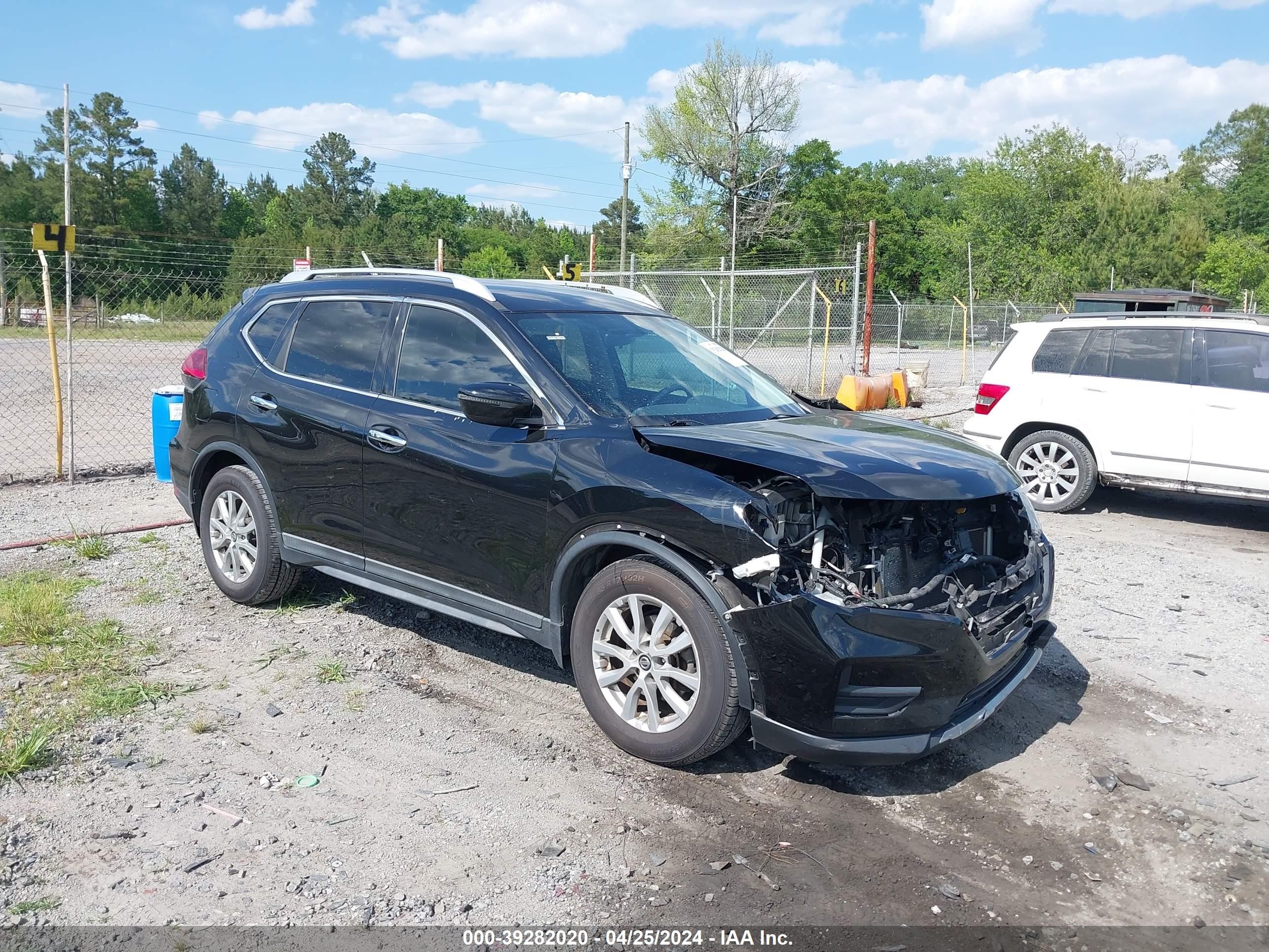 NISSAN ROGUE 2017 knmat2mt0hp596337