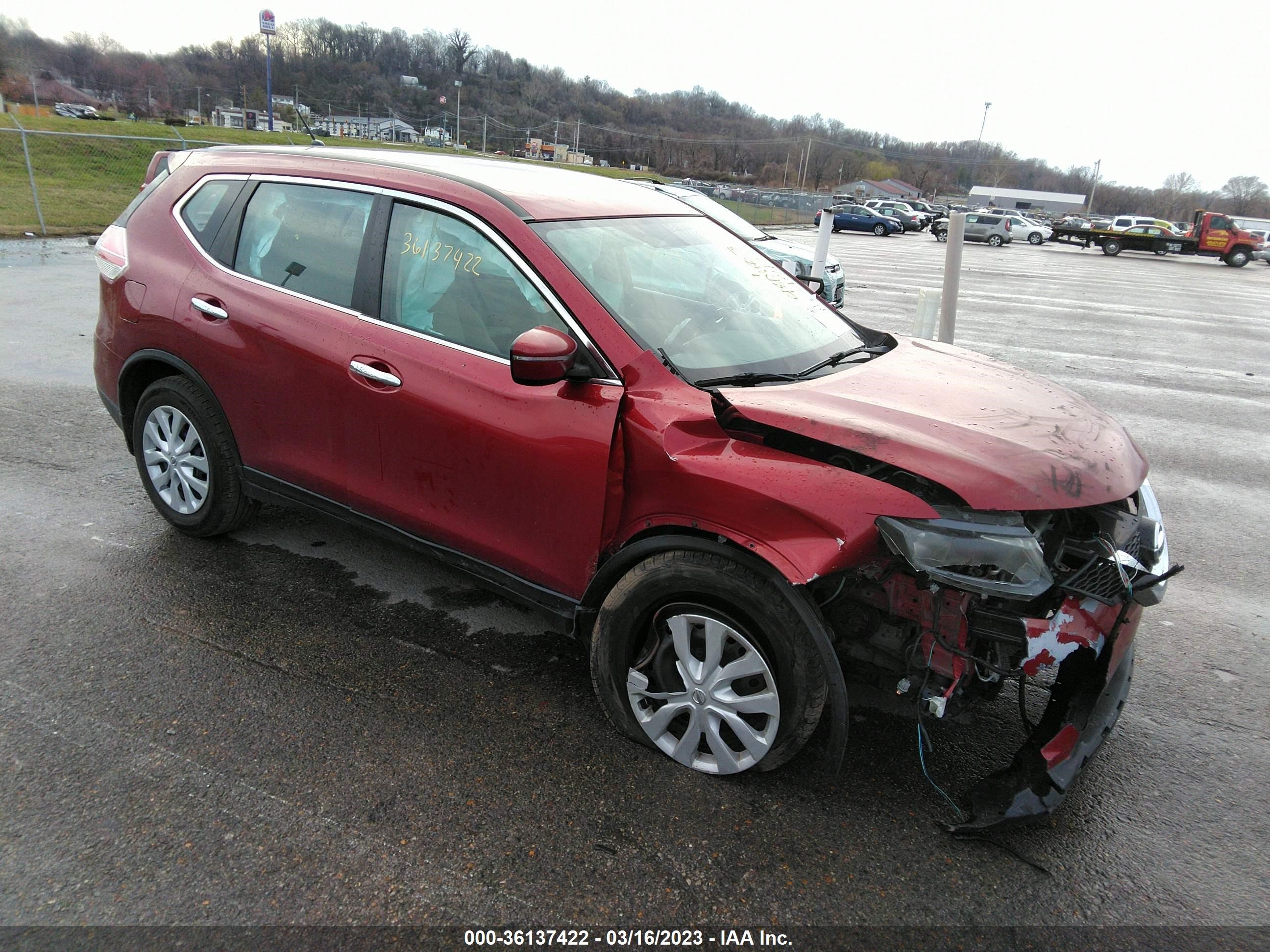 NISSAN ROGUE 2015 knmat2mt1fp518002