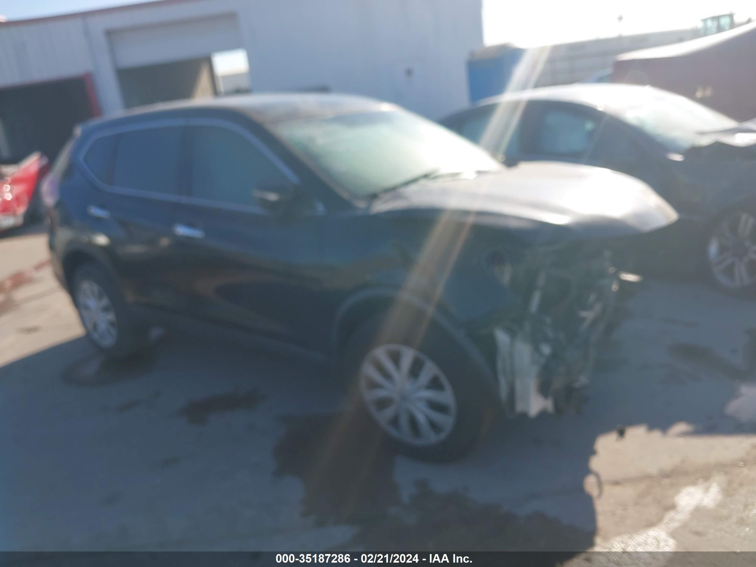 NISSAN ROGUE 2015 knmat2mt1fp566762