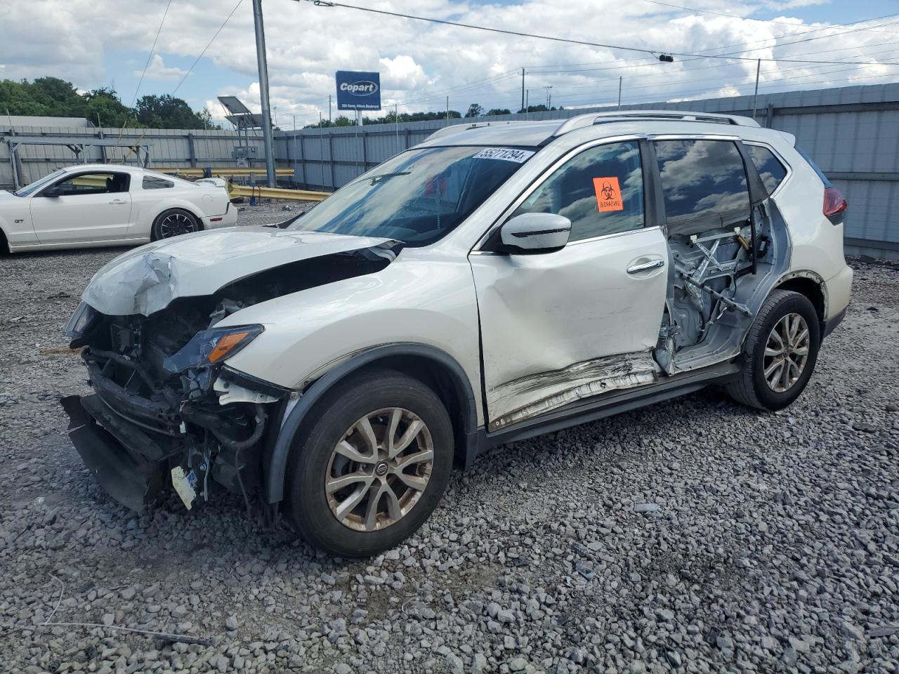 NISSAN ROGUE 2018 knmat2mt1jp532572