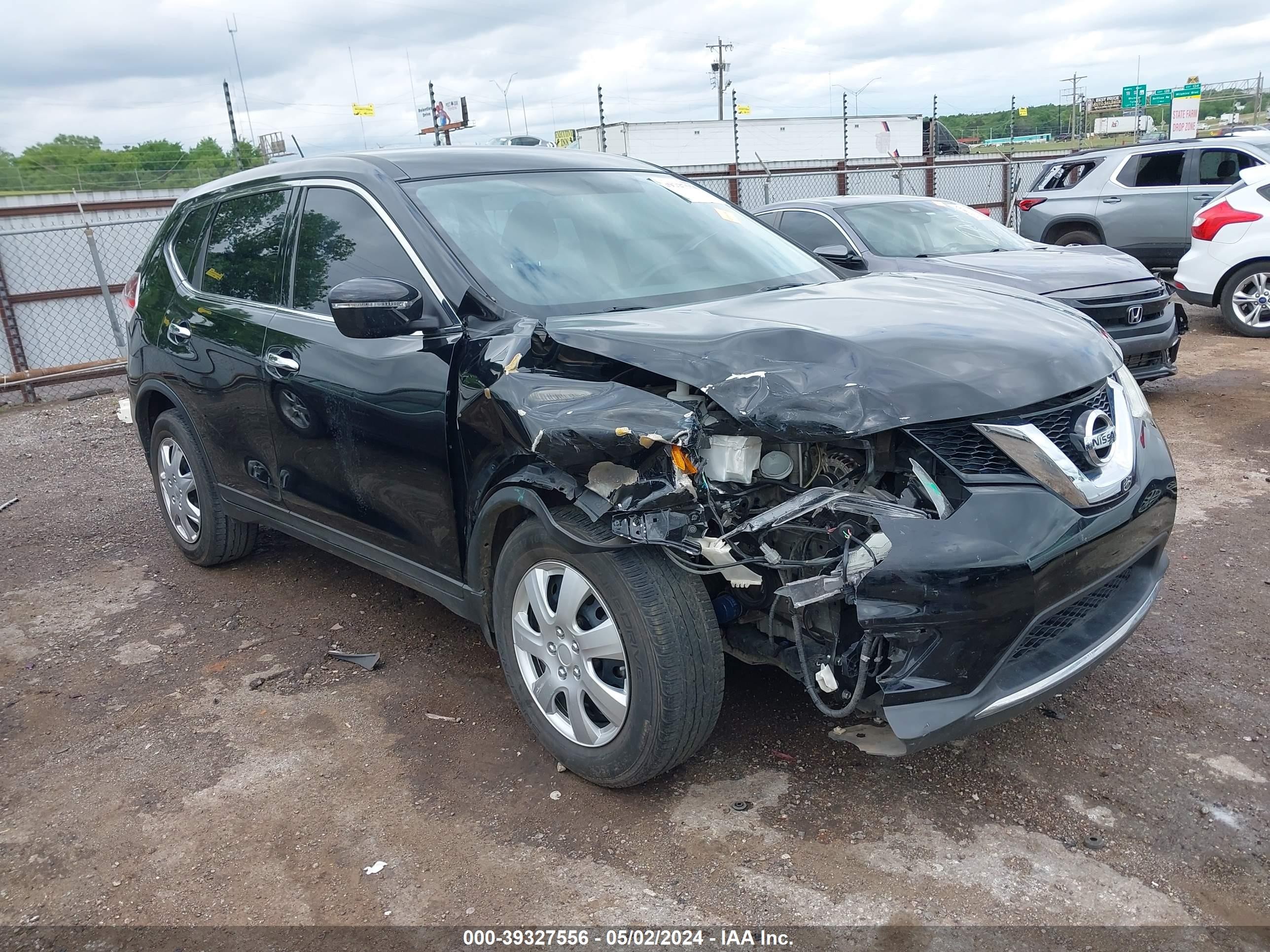 NISSAN ROGUE 2015 knmat2mt2fp591654