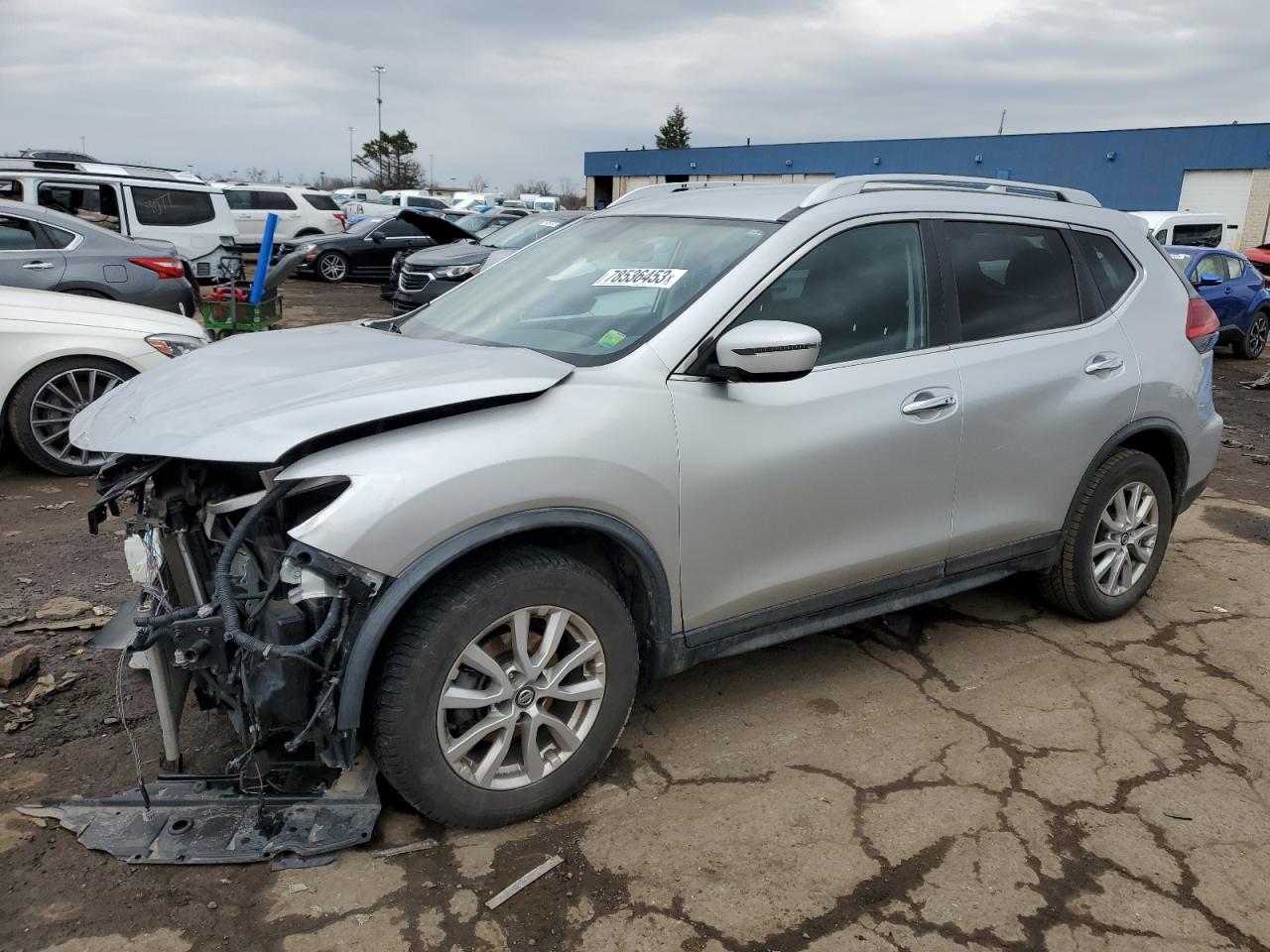 NISSAN ROGUE 2017 knmat2mt2hp611940