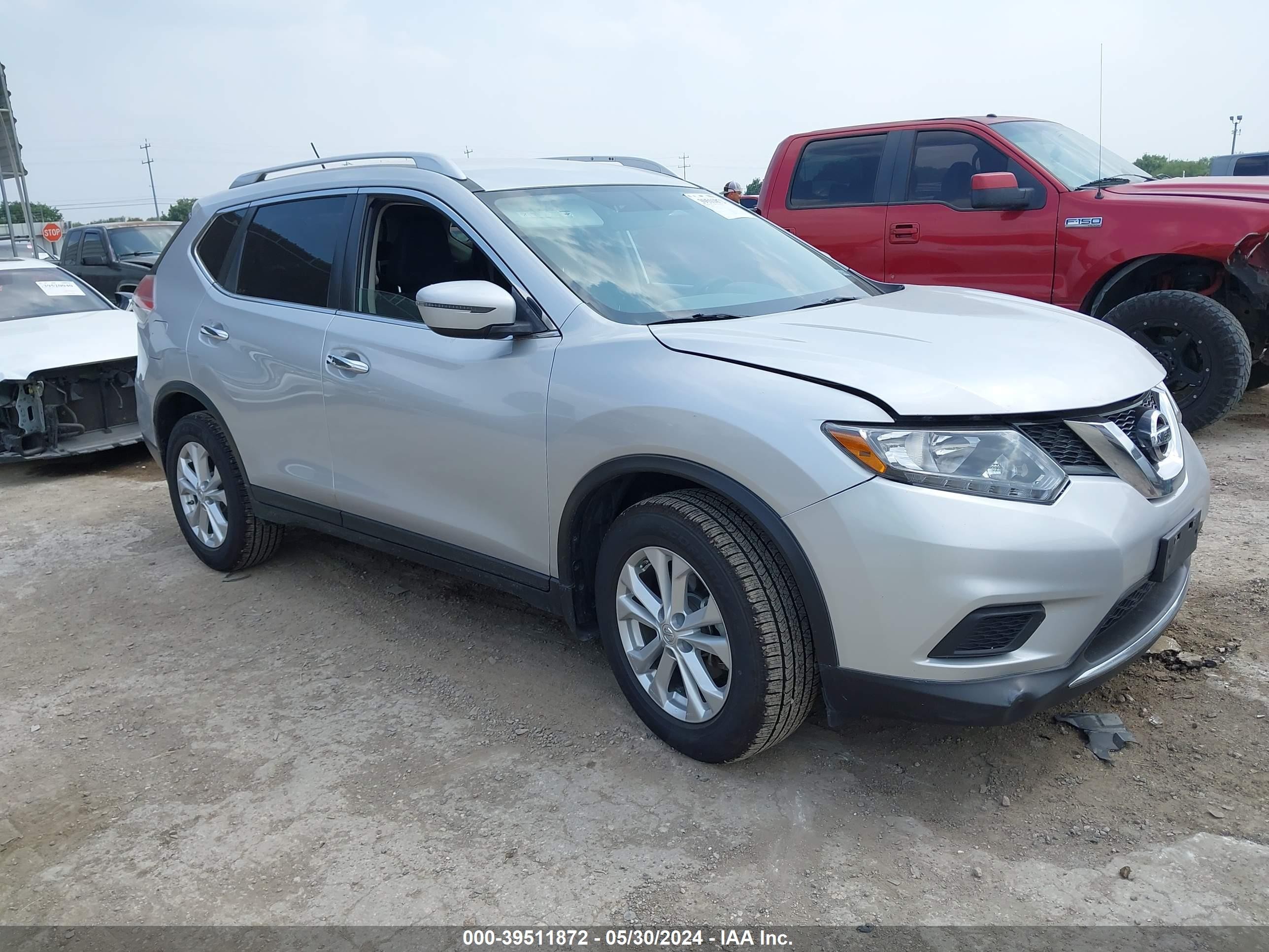 NISSAN ROGUE 2016 knmat2mt3gp632150