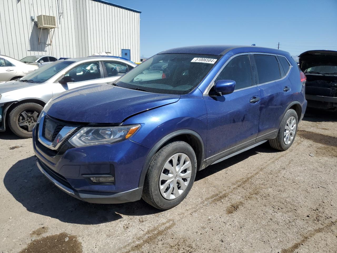 NISSAN ROGUE 2017 knmat2mt3hp600106