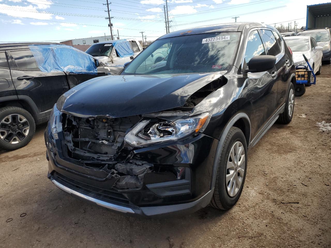 NISSAN ROGUE 2017 knmat2mt3hp614460