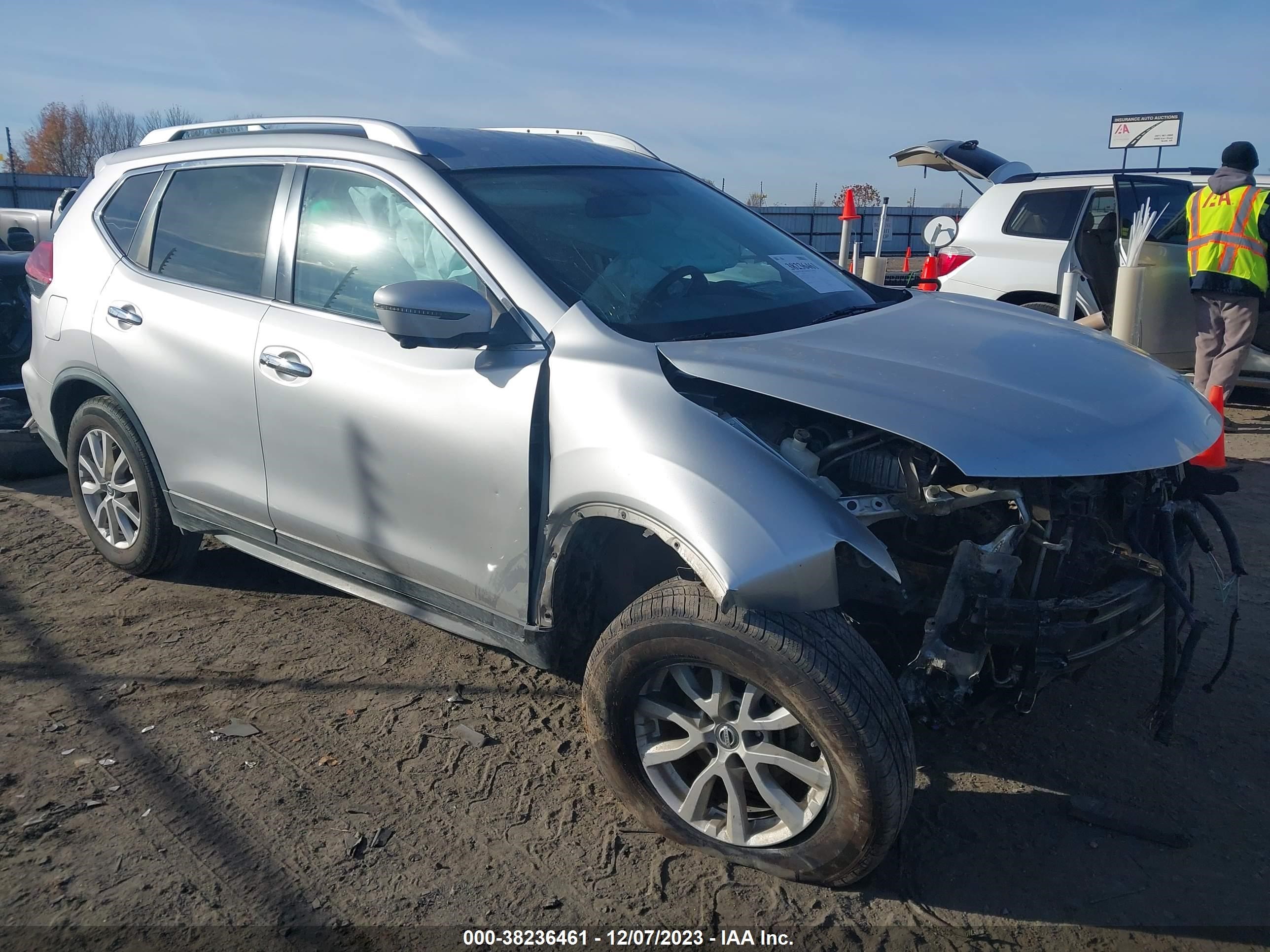 NISSAN ROGUE 2018 knmat2mt3jp513991