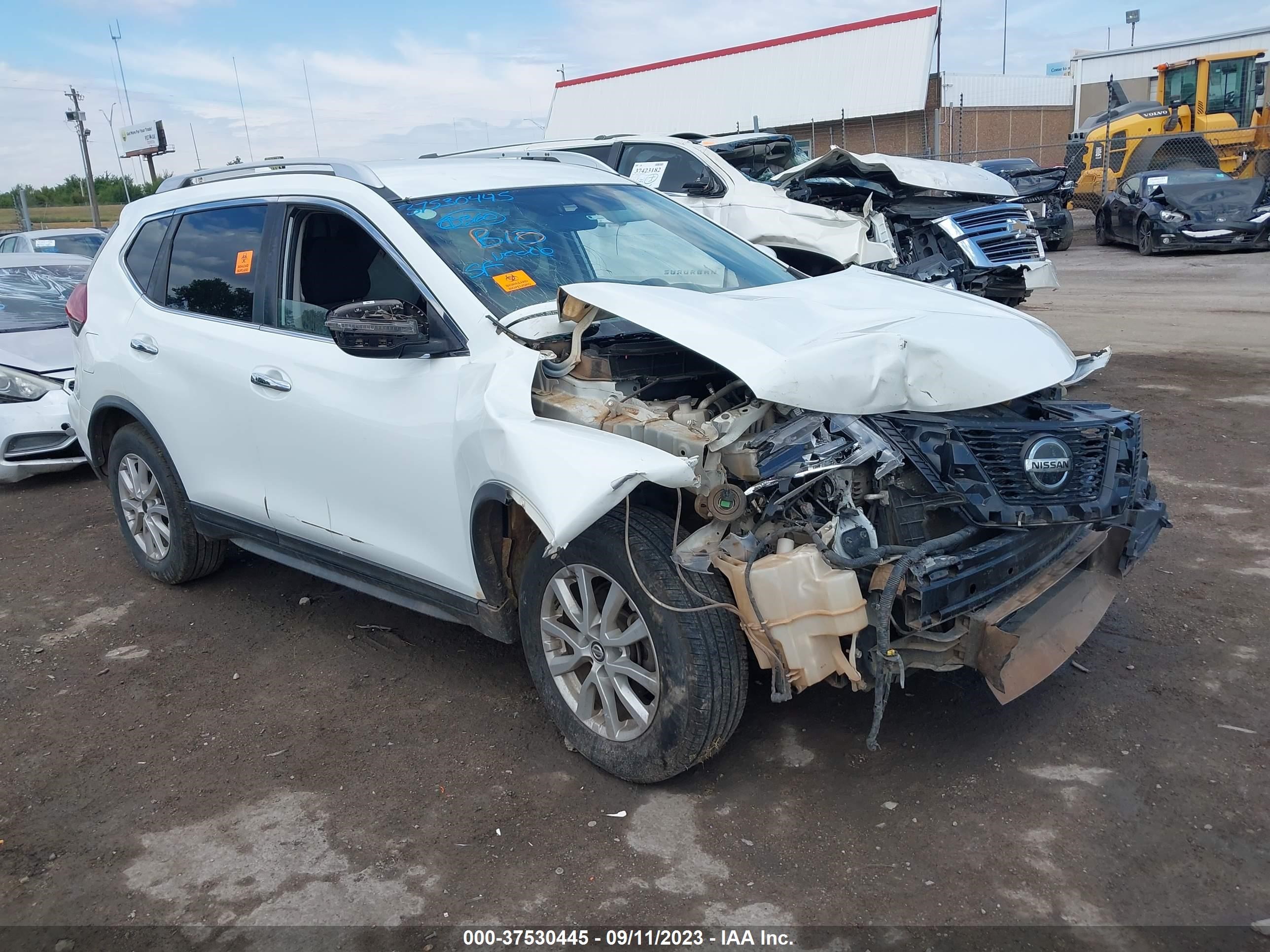 NISSAN ROGUE 2018 knmat2mt3jp556906