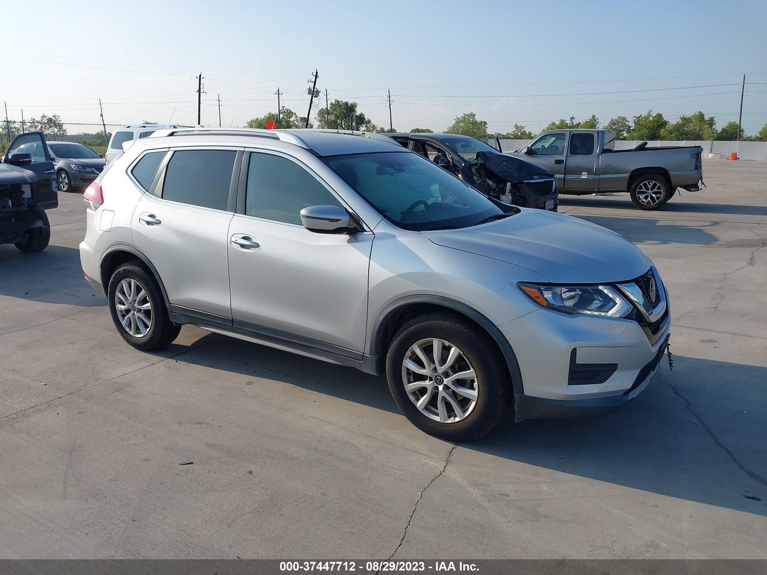 NISSAN ROGUE 2019 knmat2mt3kp528377