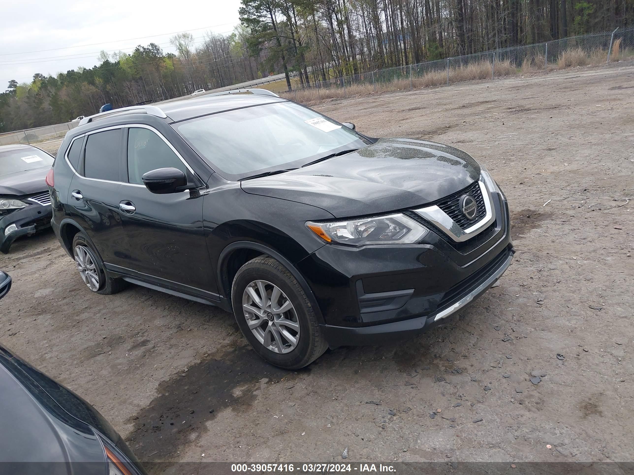 NISSAN ROGUE 2018 knmat2mt4jp520741