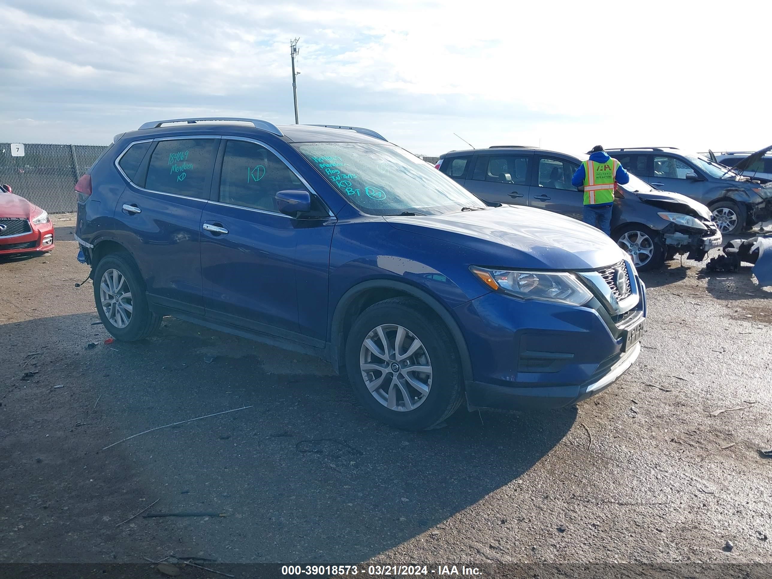 NISSAN ROGUE 2019 knmat2mt4kp547679