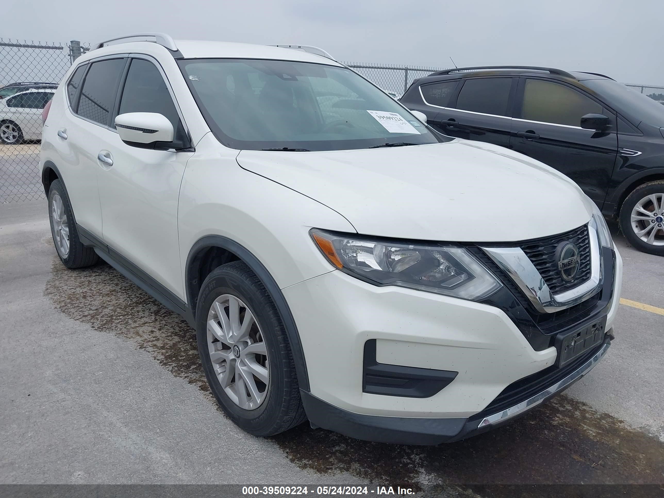 NISSAN ROGUE 2019 knmat2mt4kp559301