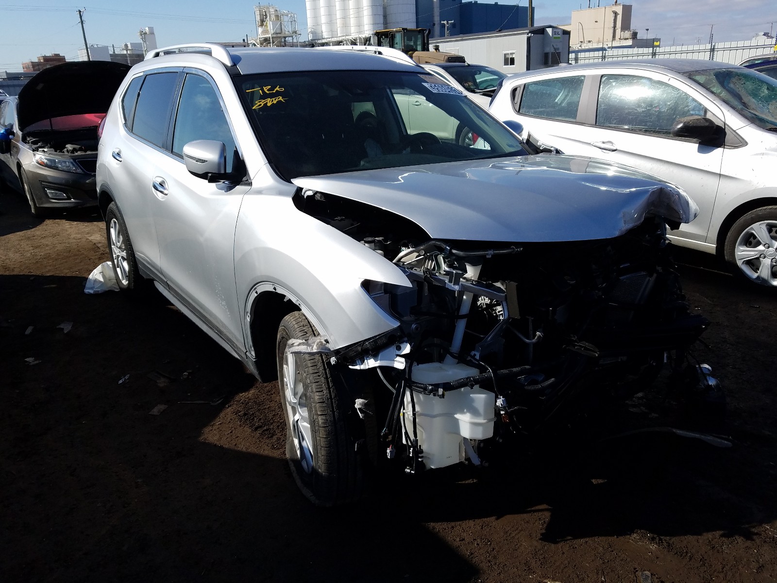 NISSAN ROGUE S 2020 knmat2mt4lp515056