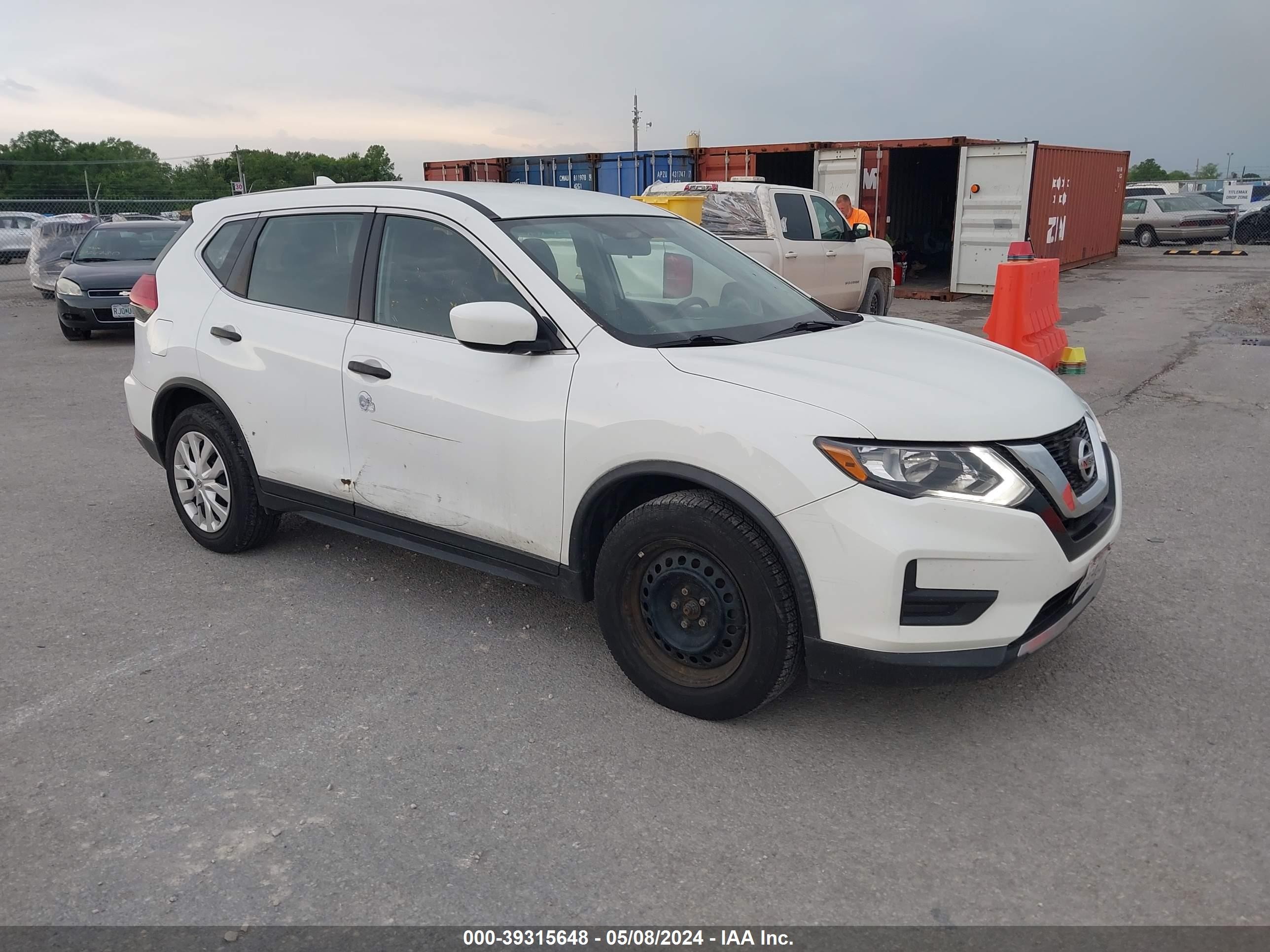 NISSAN ROGUE 2017 knmat2mt5hp511816