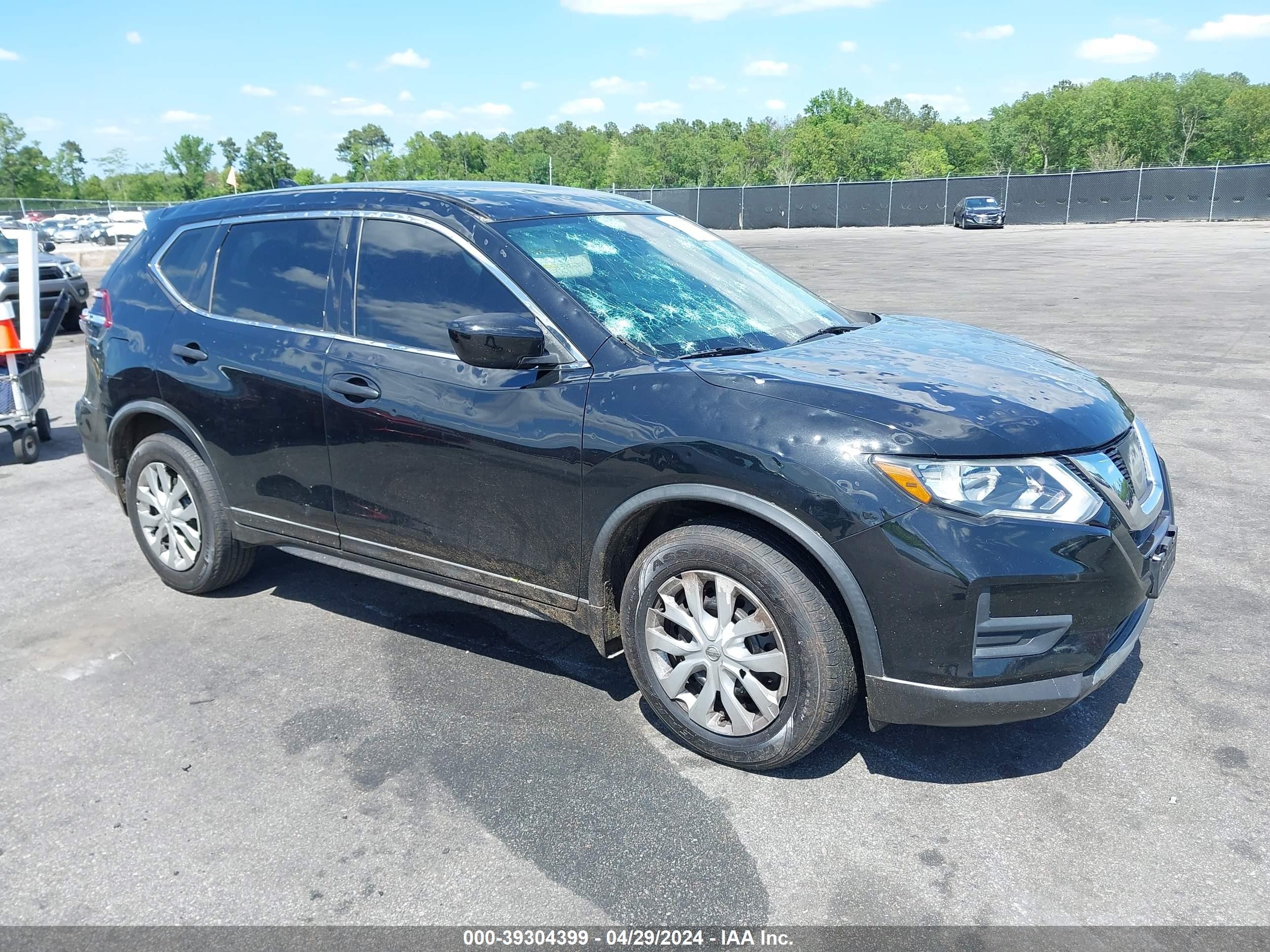 NISSAN ROGUE 2017 knmat2mt5hp572390