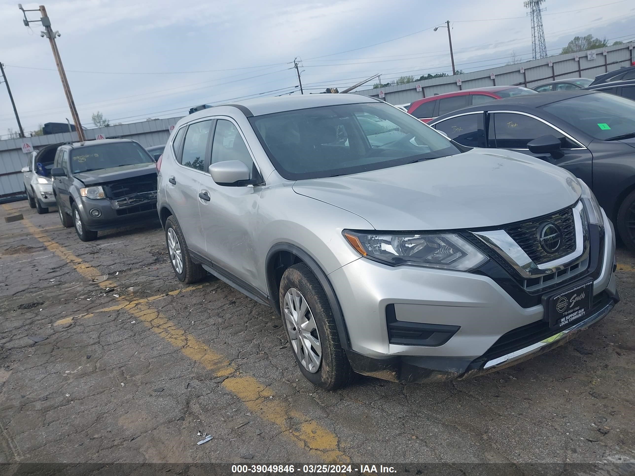 NISSAN ROGUE 2018 knmat2mt5jp564232