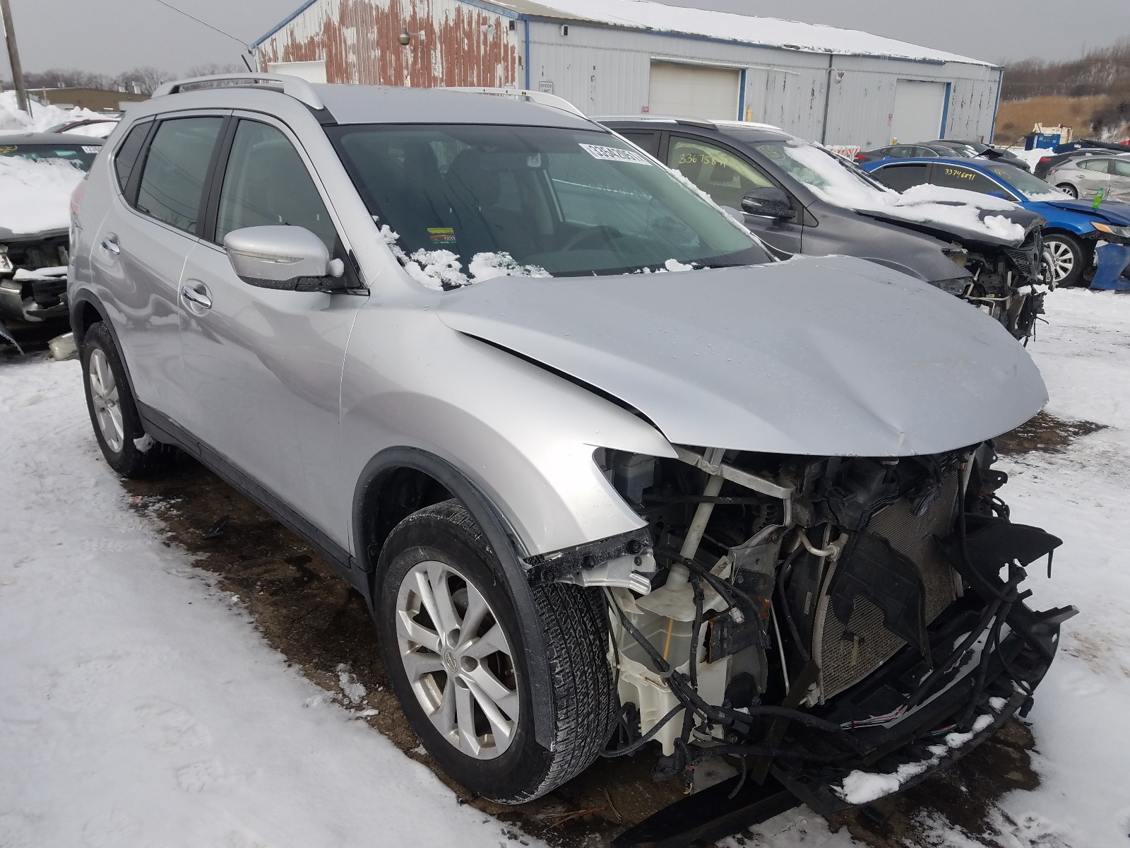 NISSAN ROGUE S 2015 knmat2mt6fp562593