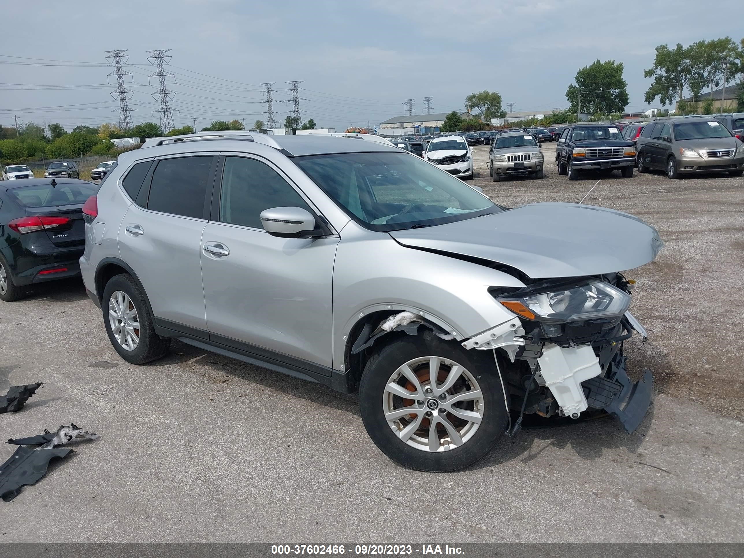 NISSAN ROGUE 2017 knmat2mt6hp518595