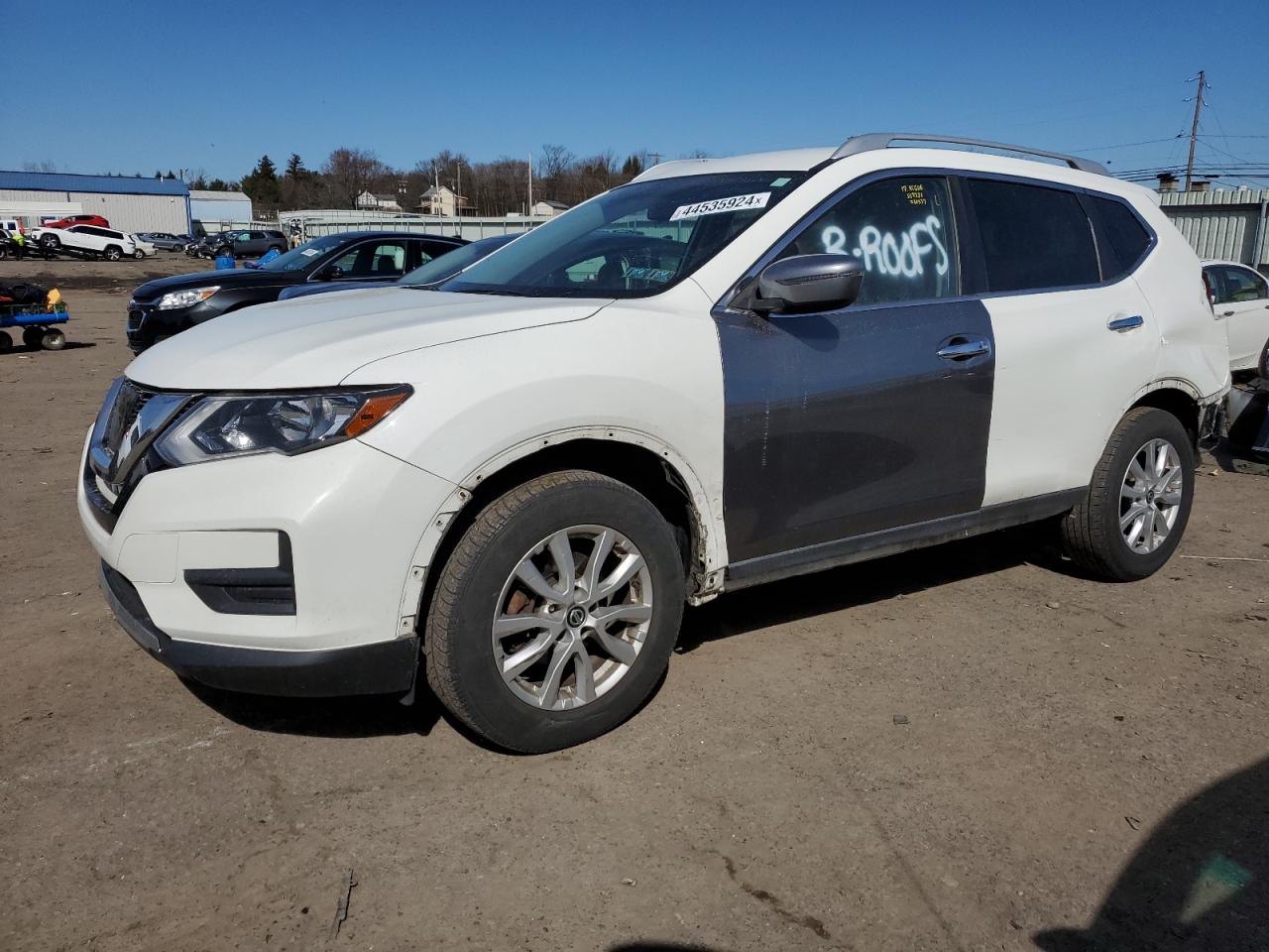 NISSAN ROGUE 2017 knmat2mt6hp595628