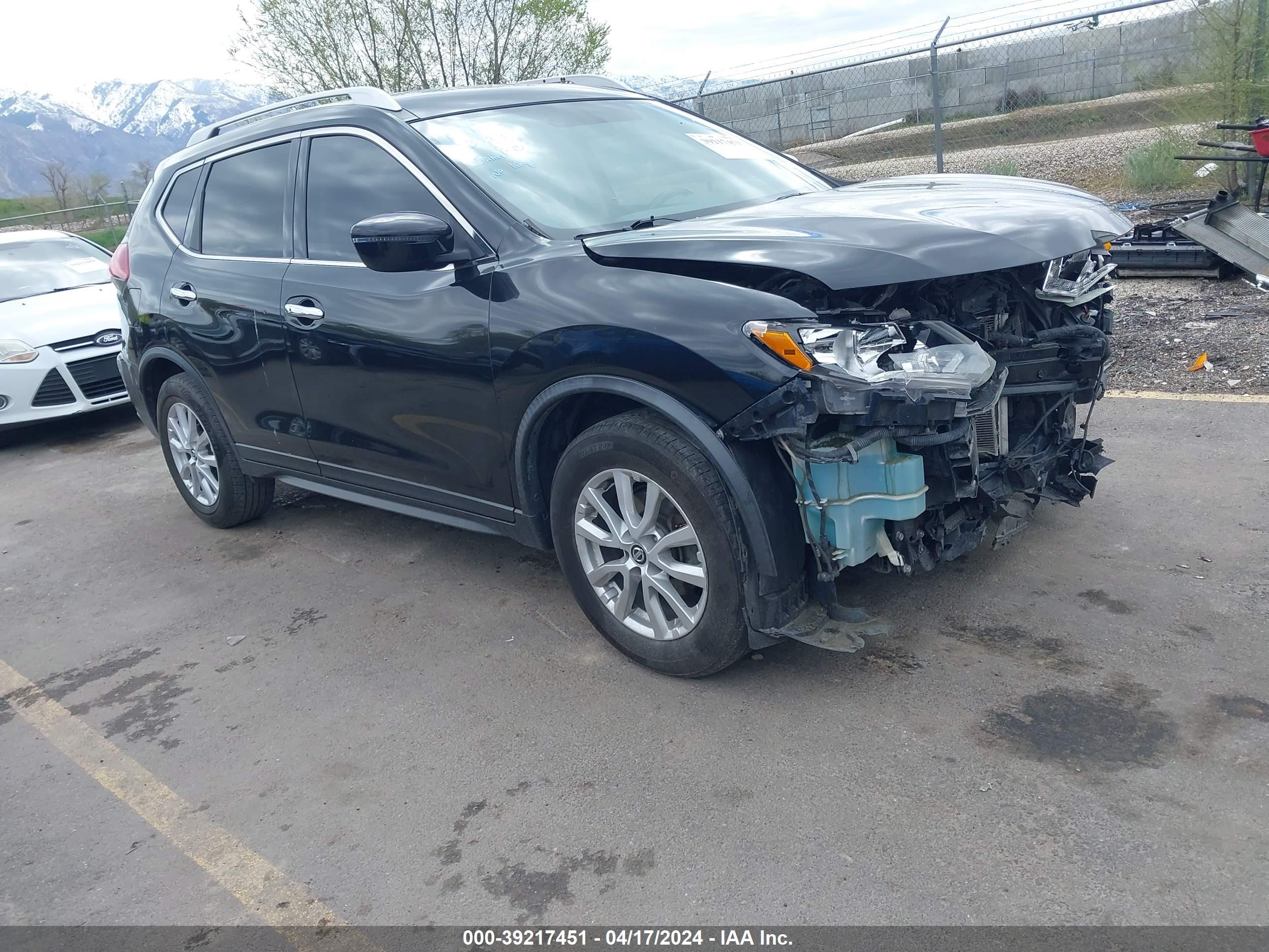 NISSAN ROGUE 2018 knmat2mt7jp515999