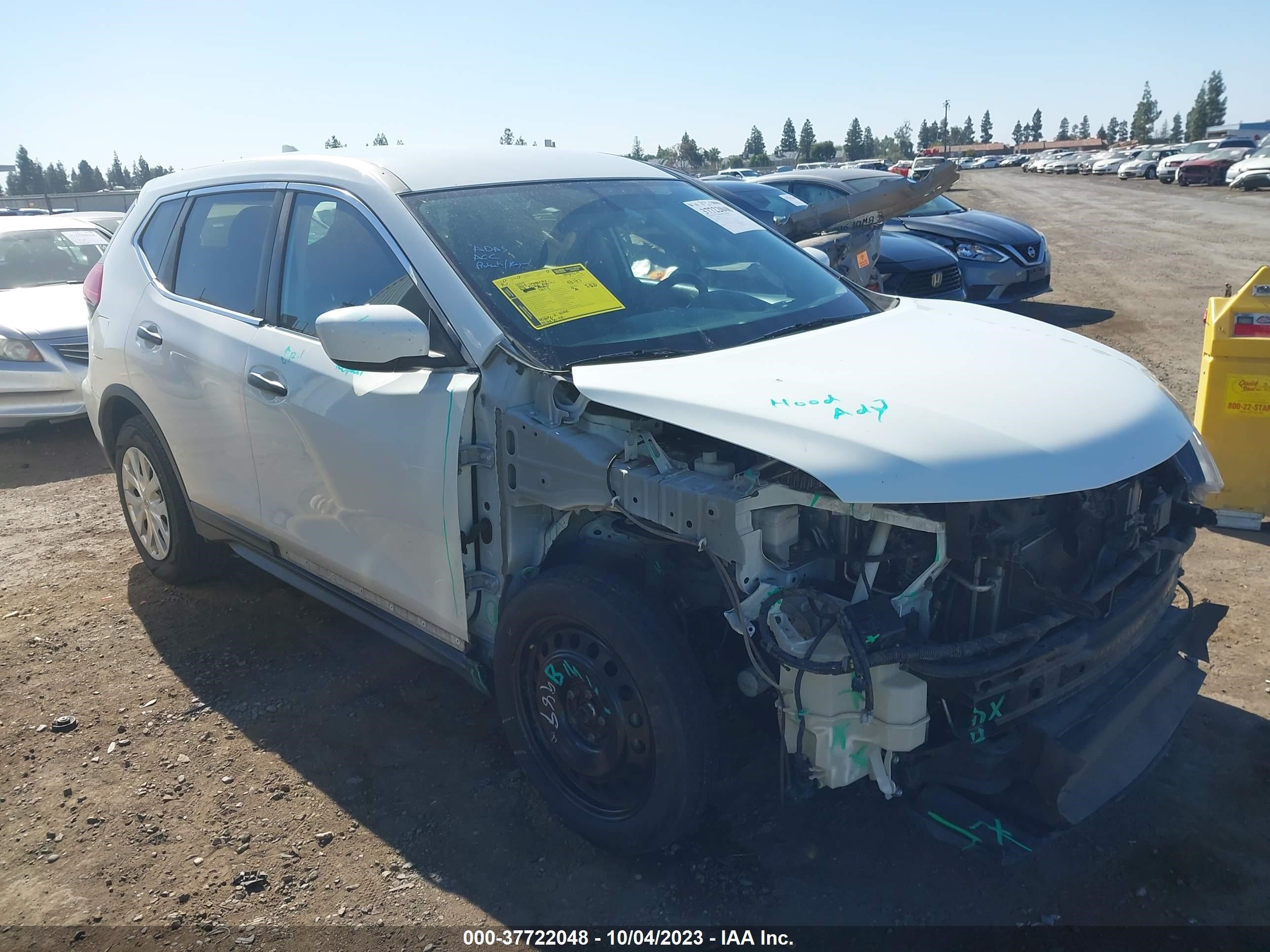 NISSAN ROGUE 2018 knmat2mt7jp521818