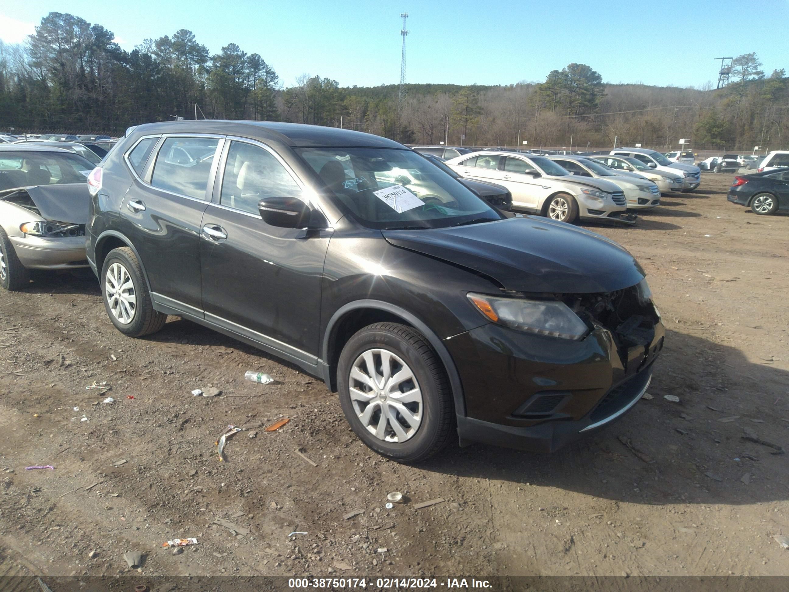 NISSAN ROGUE 2015 knmat2mt8fp510835