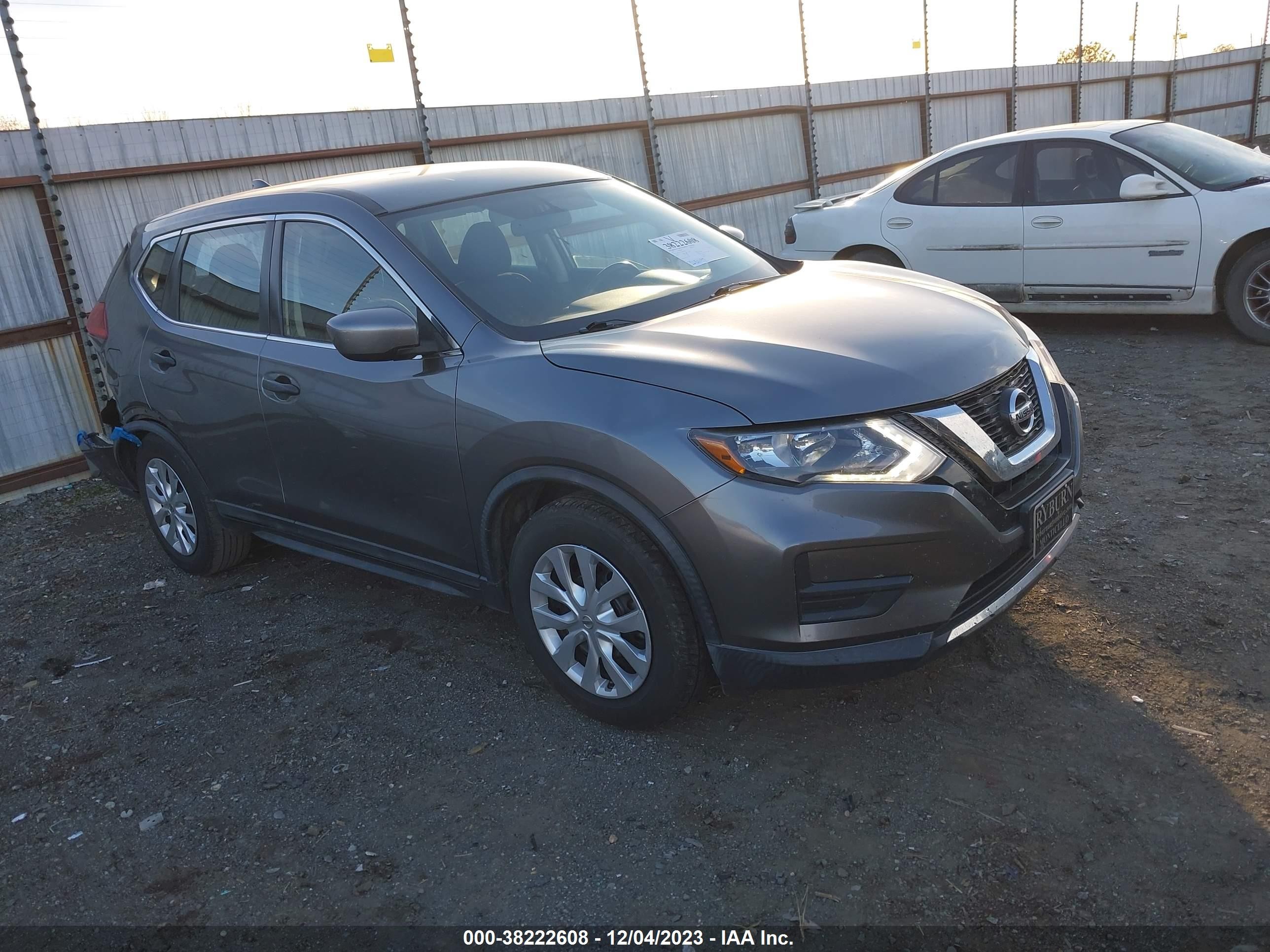 NISSAN ROGUE 2017 knmat2mt8hp532921