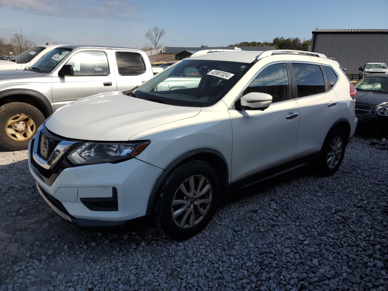 NISSAN ROGUE 2017 knmat2mt8hp598336