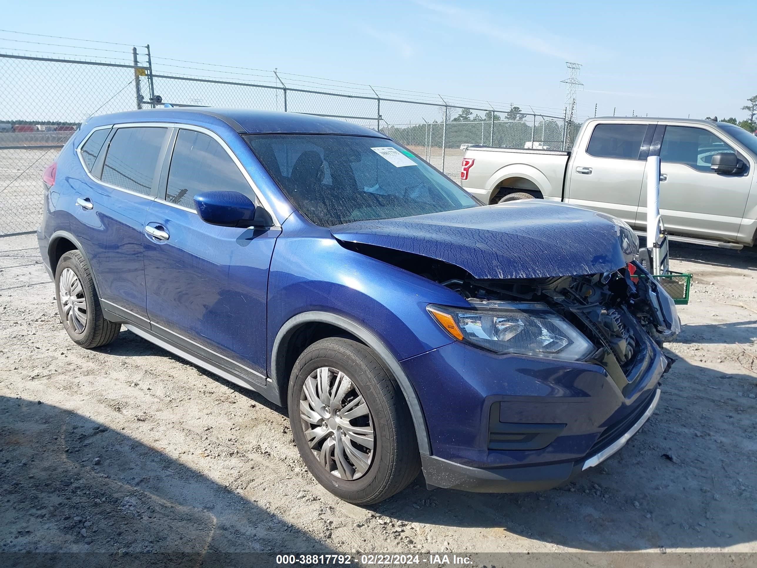 NISSAN ROGUE 2018 knmat2mt8jp578612