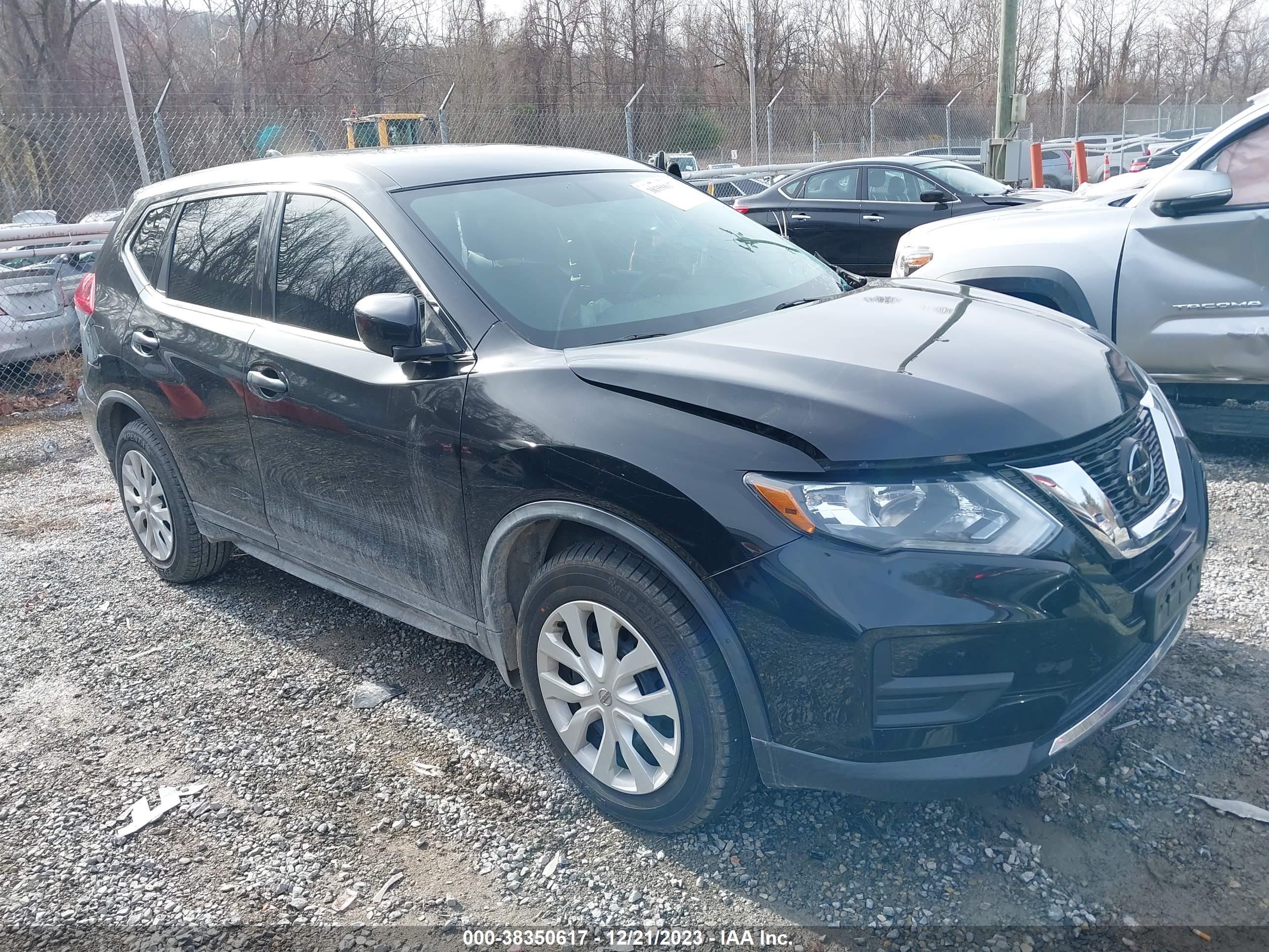 NISSAN ROGUE 2018 knmat2mt8jp610815