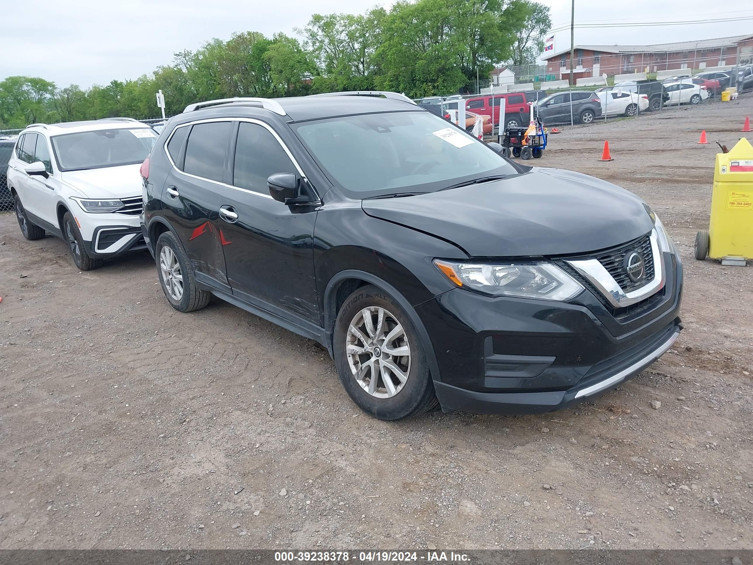 NISSAN ROGUE 2019 knmat2mt8kp549192