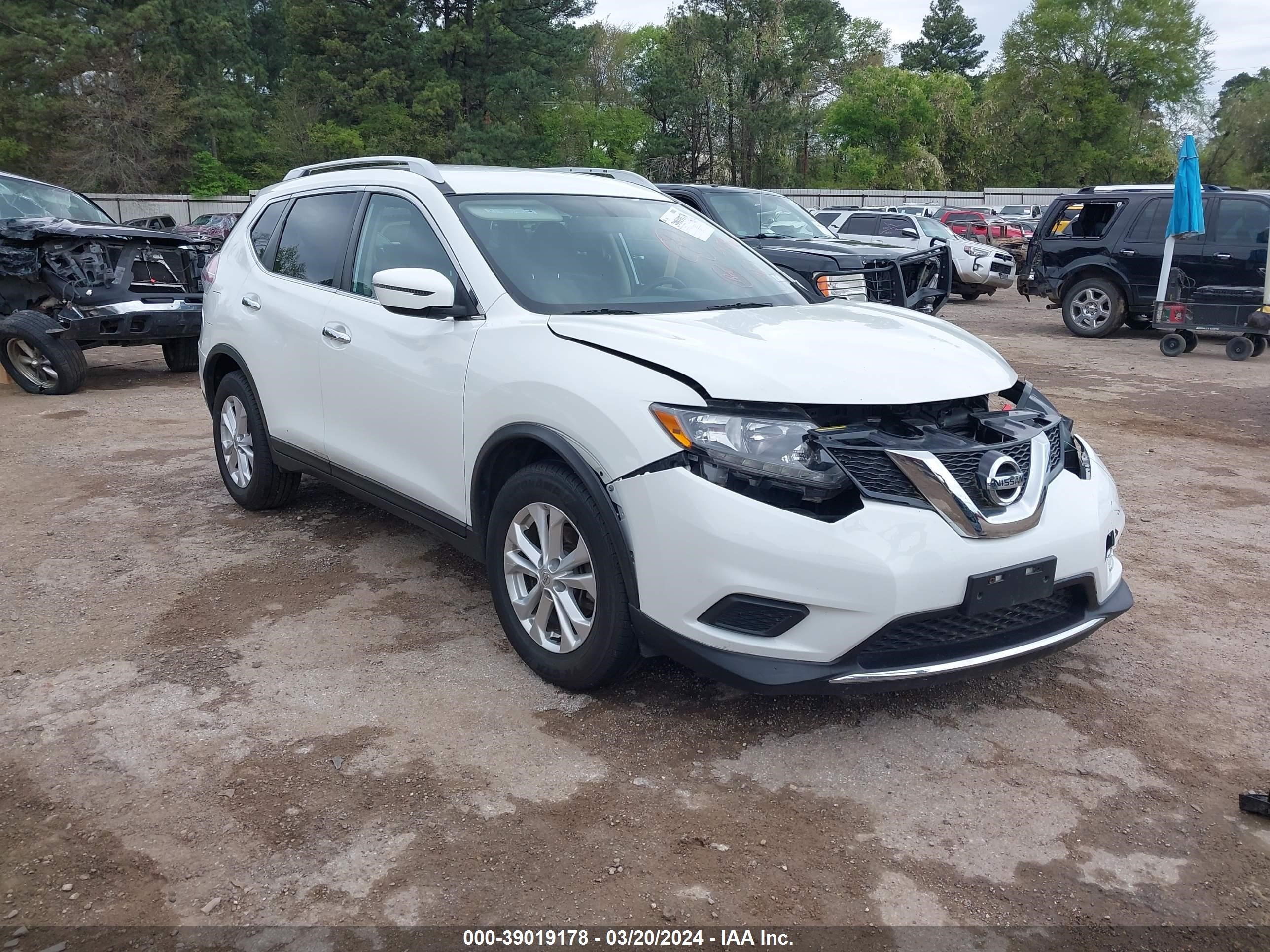 NISSAN ROGUE 2016 knmat2mt9gp712584