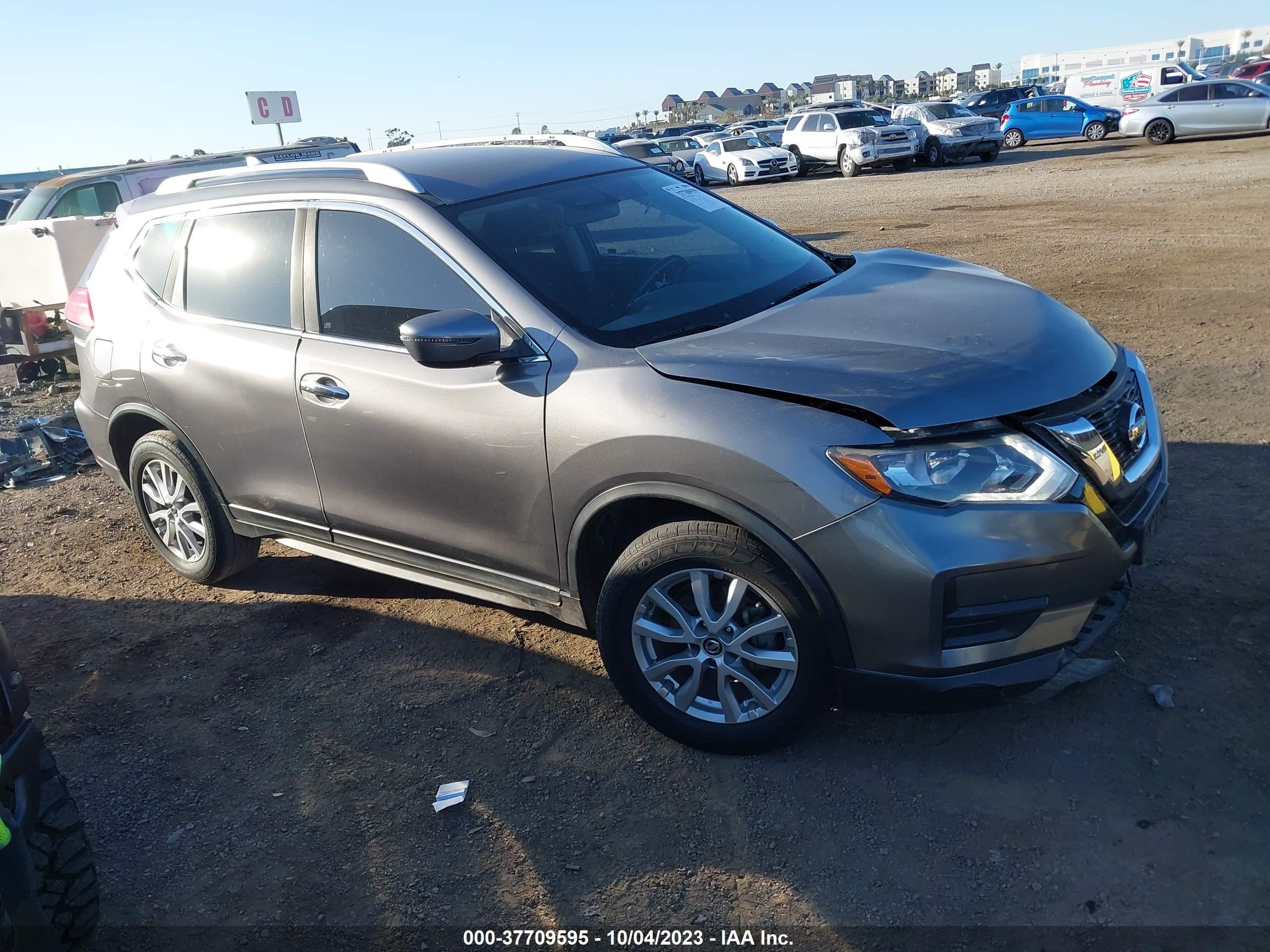 NISSAN ROGUE 2017 knmat2mt9hp527047