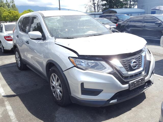 NISSAN ROGUE S 2017 knmat2mt9hp555575