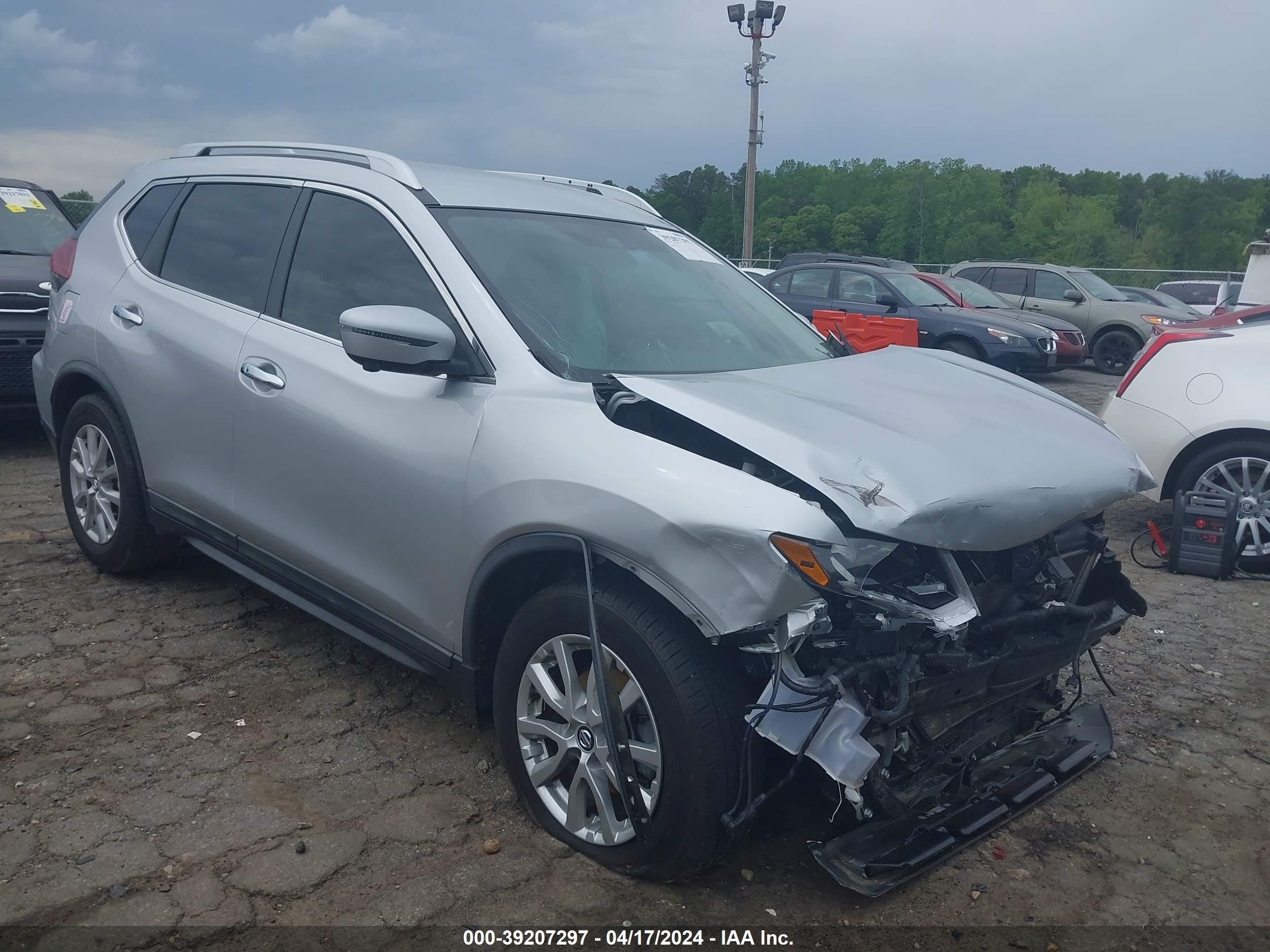 NISSAN ROGUE 2018 knmat2mt9jp551760