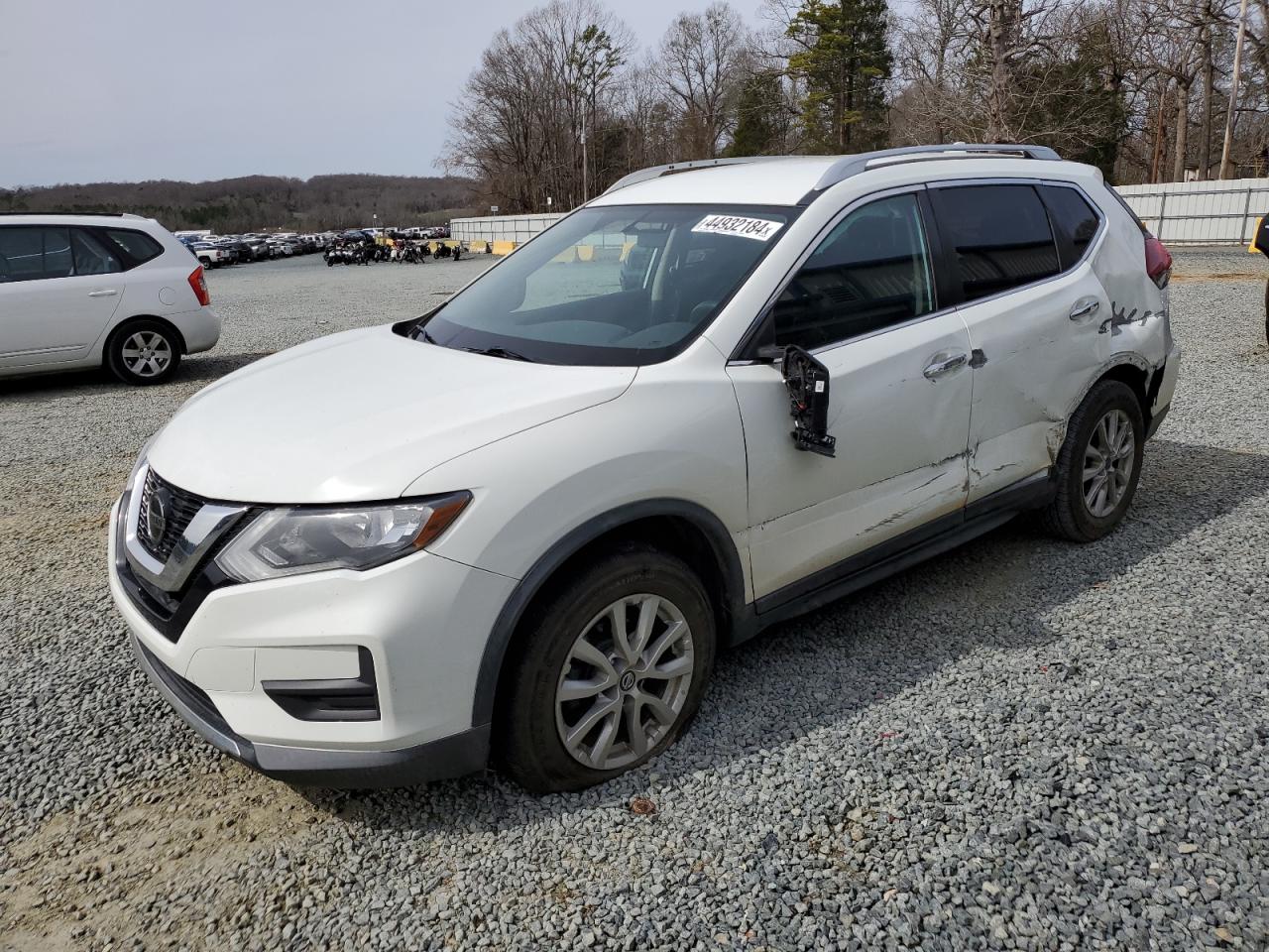 NISSAN ROGUE 2018 knmat2mt9jp553833