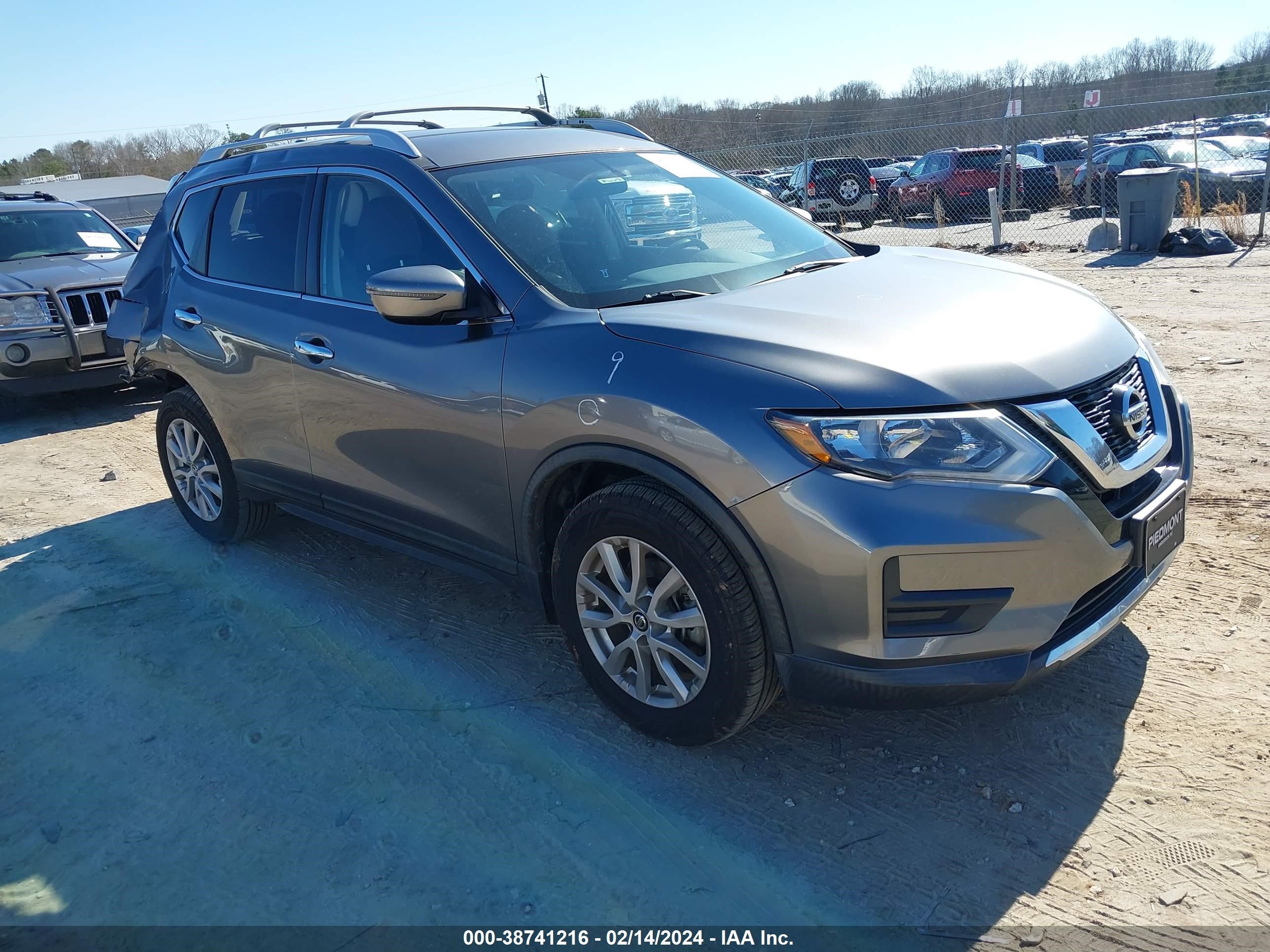 NISSAN ROGUE 2017 knmat2mtxhp523010