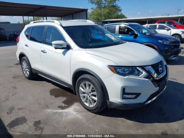 NISSAN ROGUE 2017 knmat2mtxhp564107