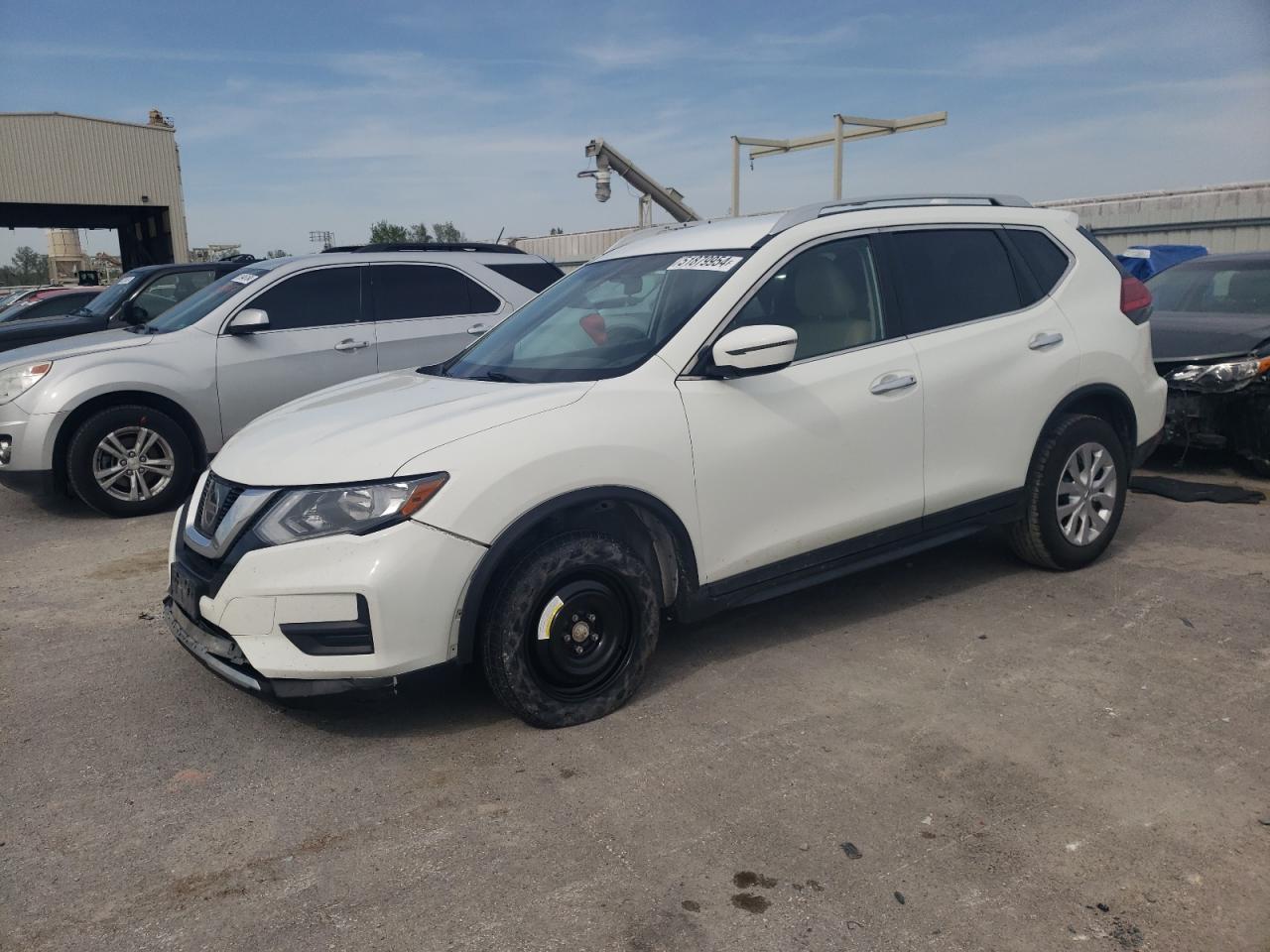 NISSAN ROGUE 2017 knmat2mtxhp594403