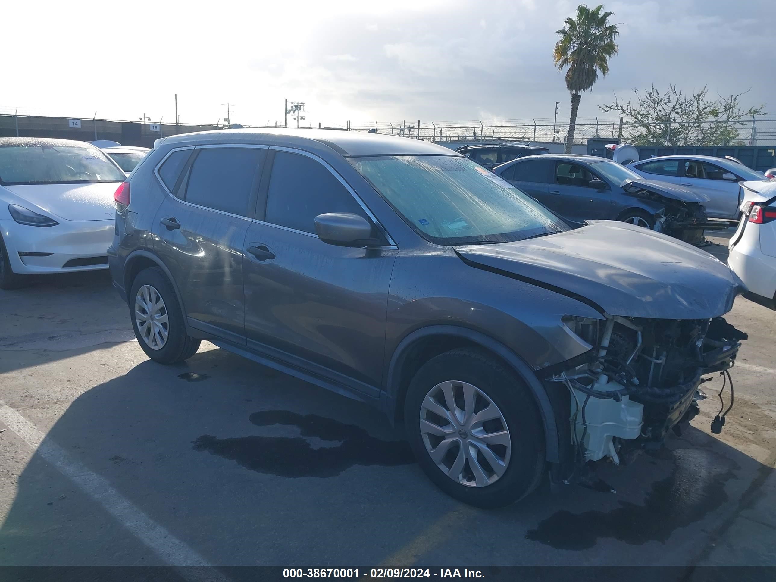 NISSAN ROGUE 2018 knmat2mtxjp512367