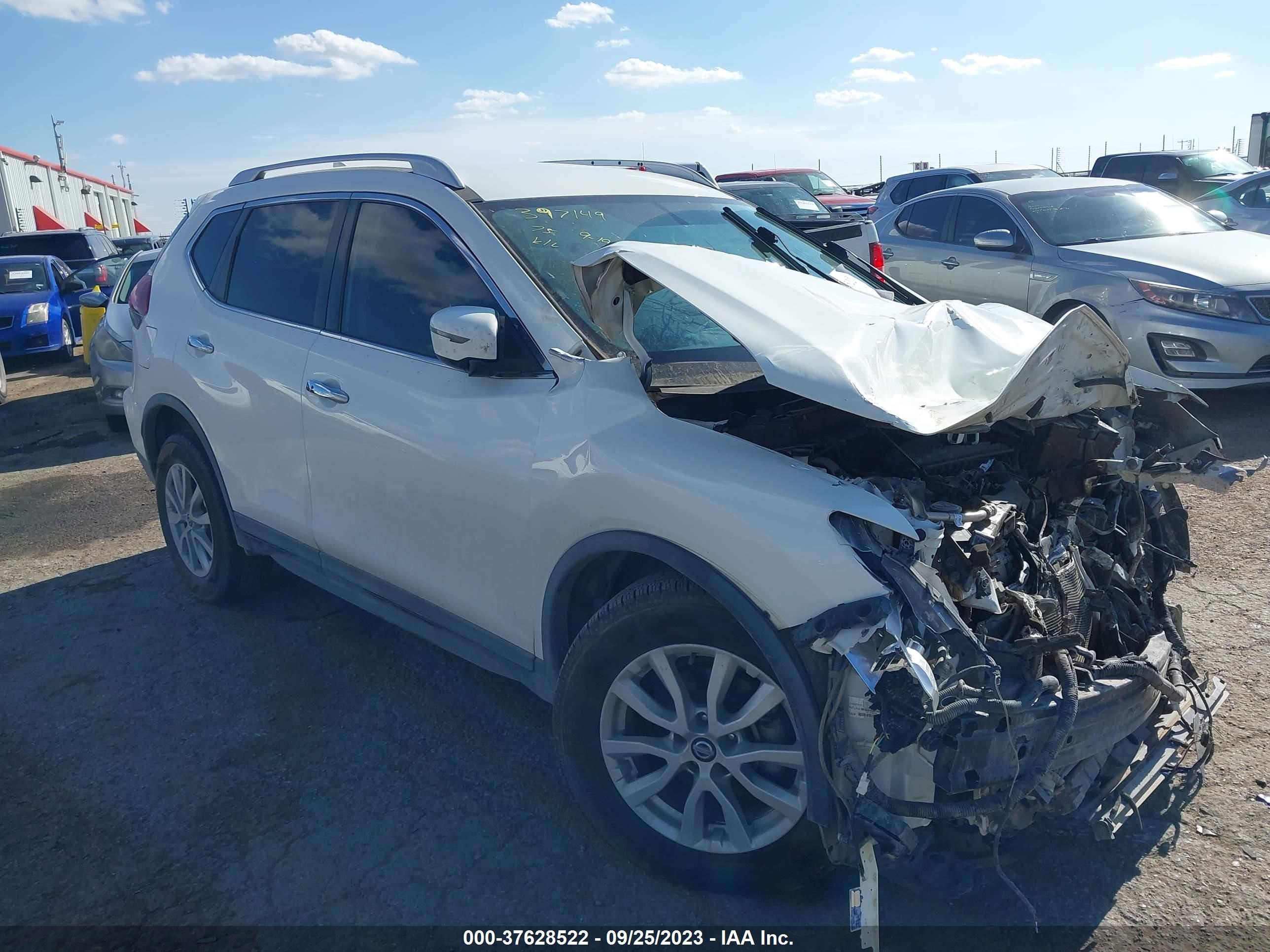 NISSAN ROGUE 2018 knmat2mtxjp525264