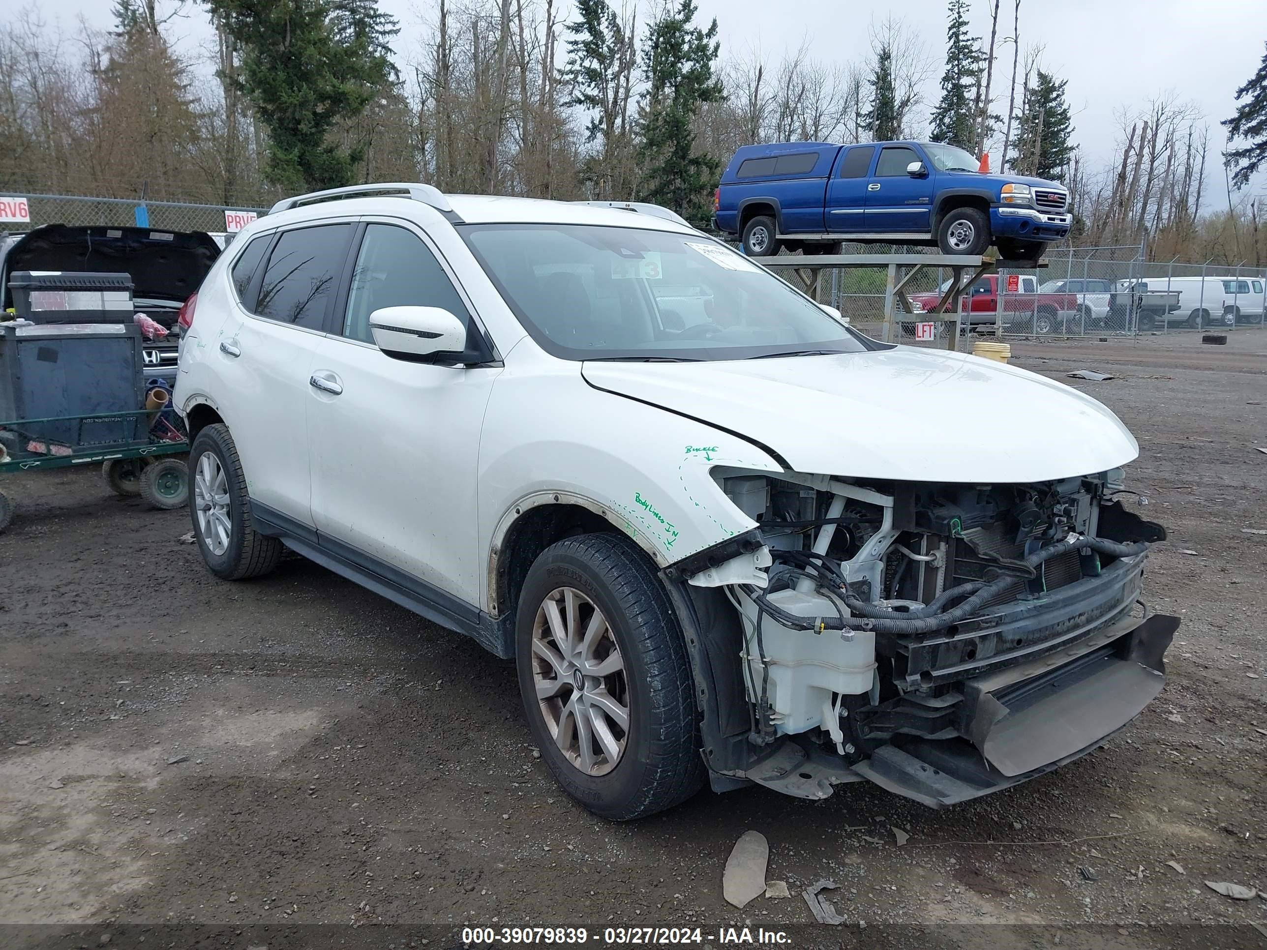 NISSAN ROGUE 2020 knmat2mtxlp524991