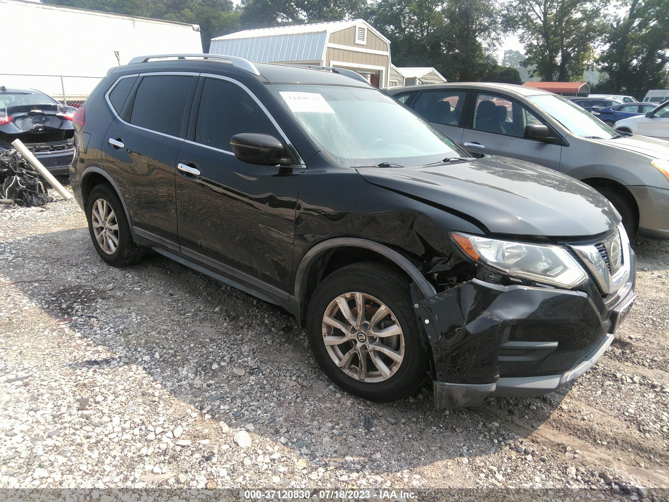 NISSAN ROGUE 2017 knmat2mv0hp608794