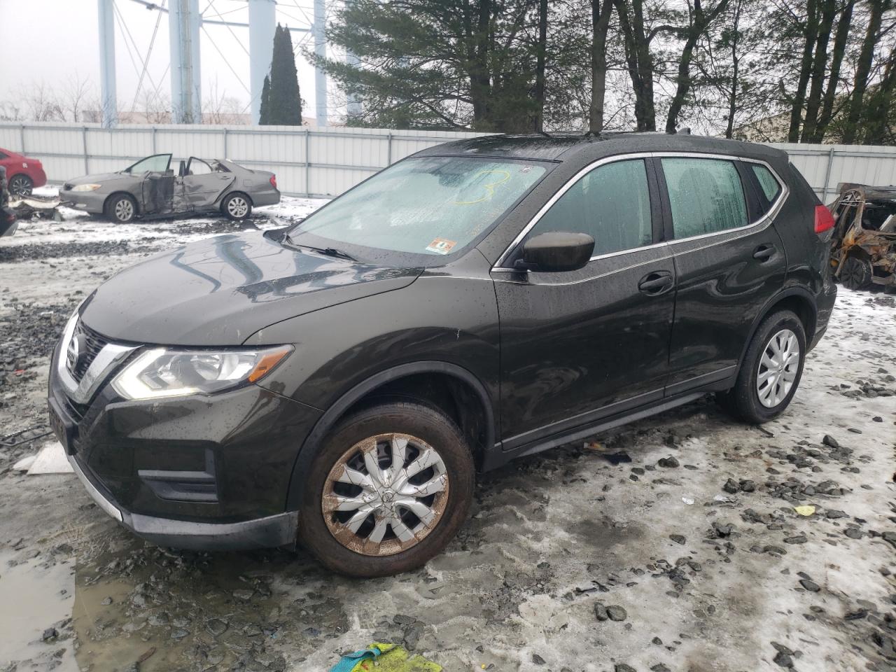 NISSAN ROGUE 2017 knmat2mv2hp515646